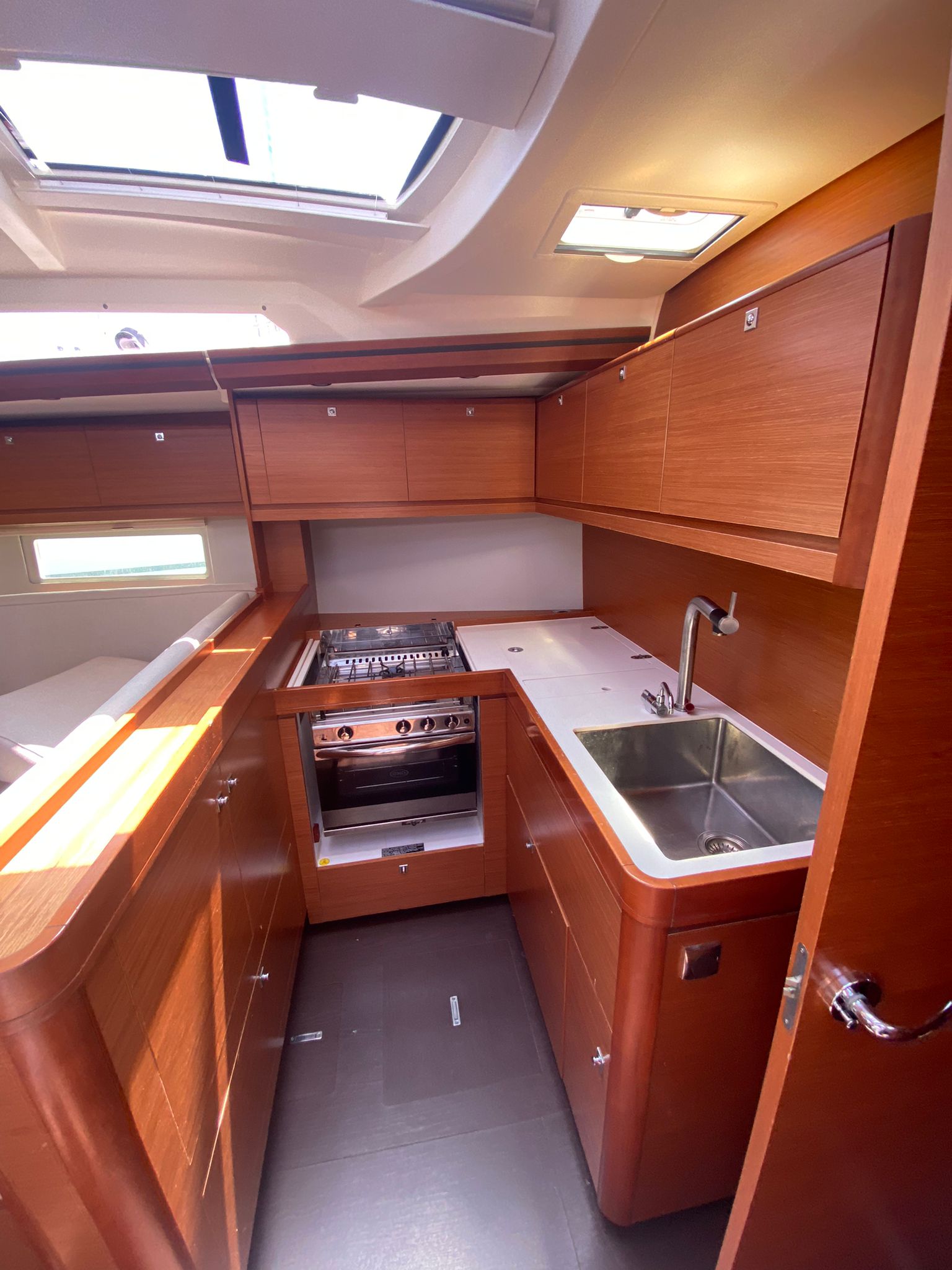 Dufour 520 Grand Large — photo 41