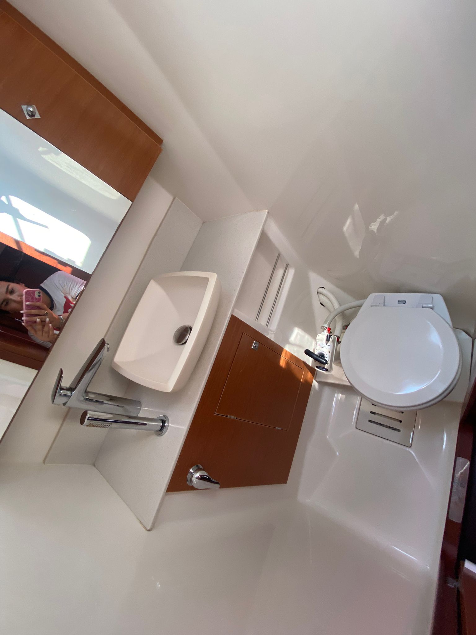 Dufour 520 Grand Large — photo 18