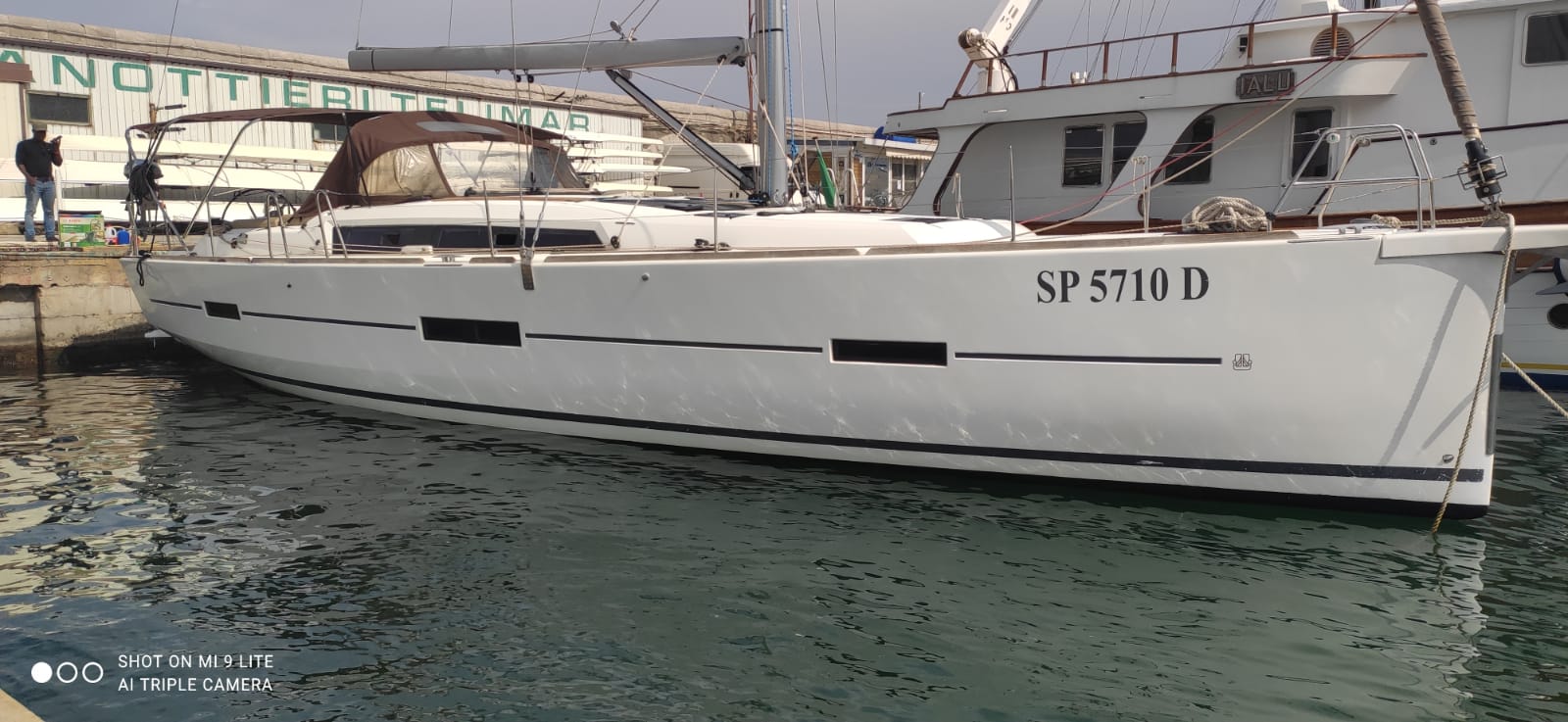 Dufour 460 Grand Large — photo 26