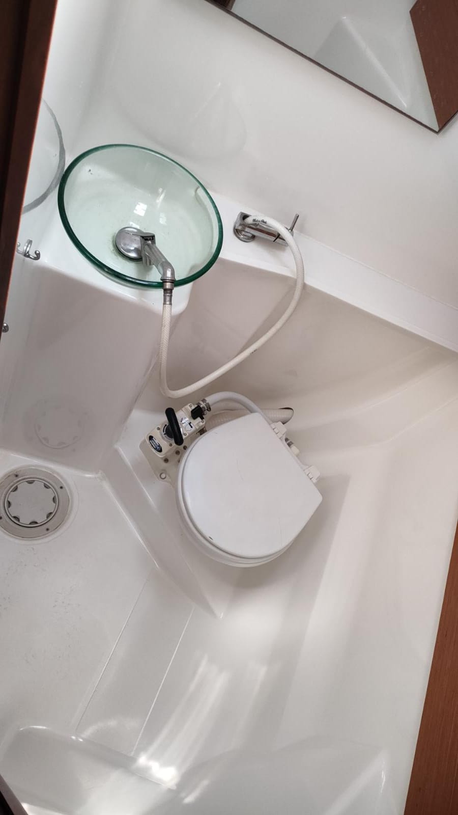 Dufour 460 Grand Large — photo 4
