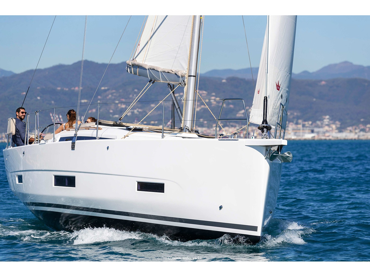 Dufour 390 — photo 1