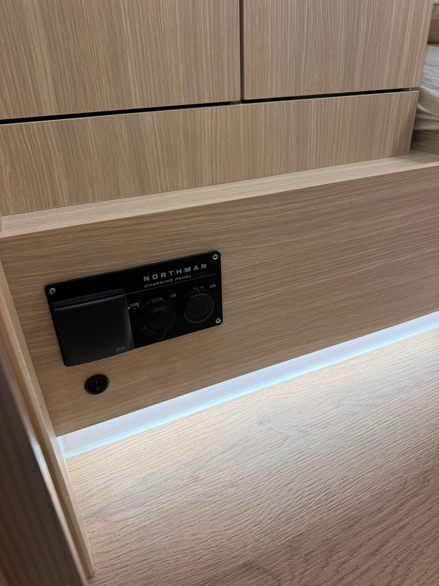 Maxus 35 — photo 8