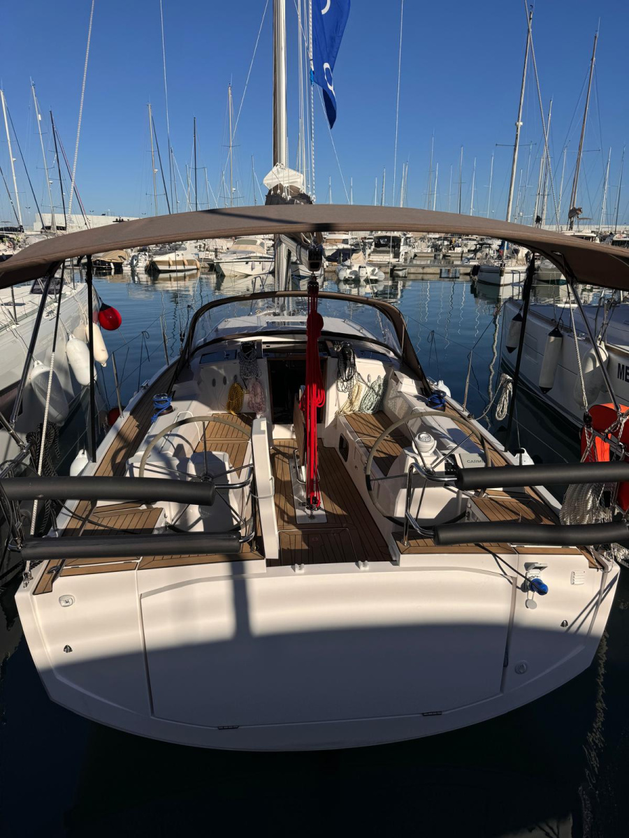 Maxus 35 — photo 46