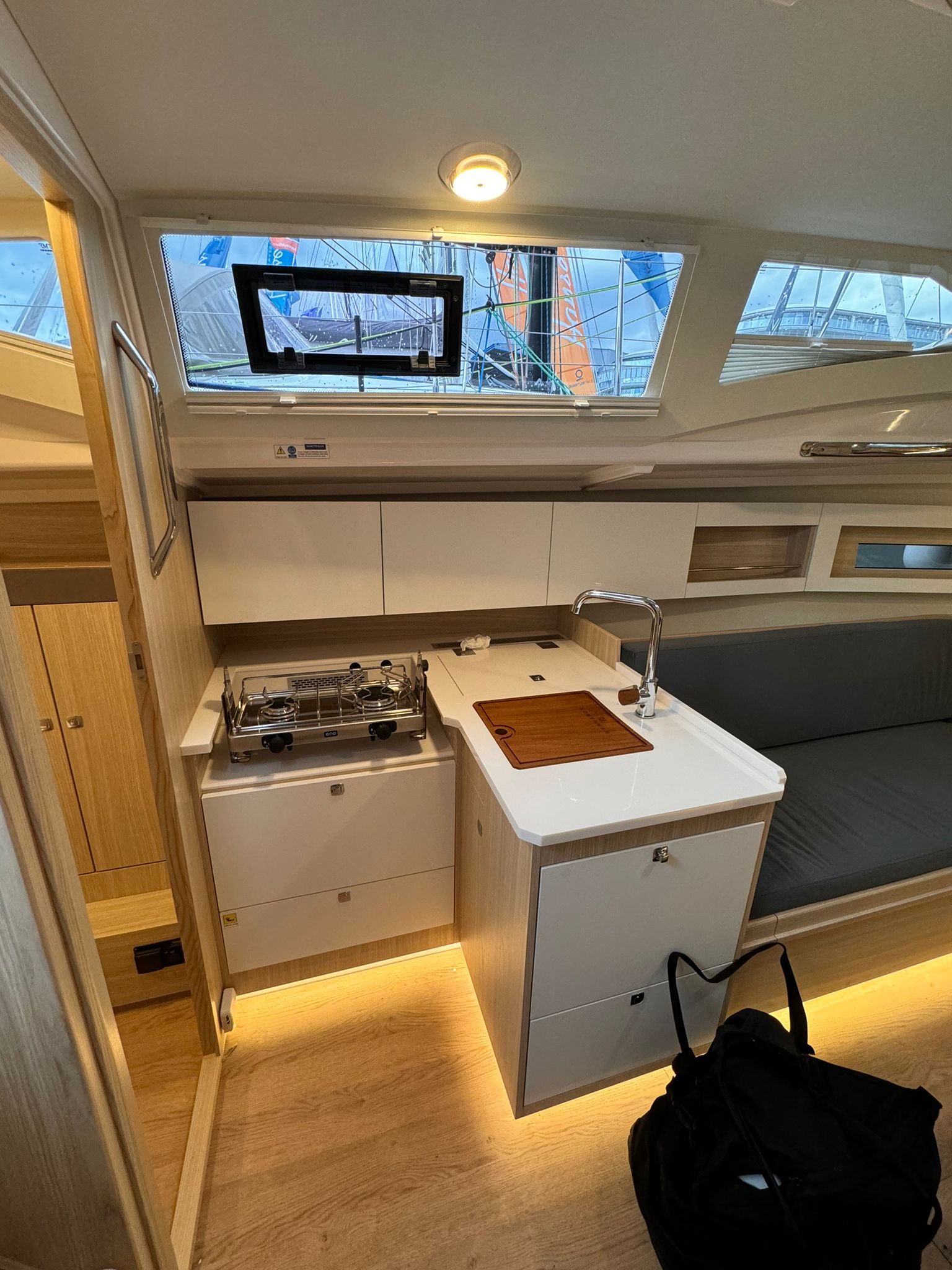Maxus 35 — photo 44