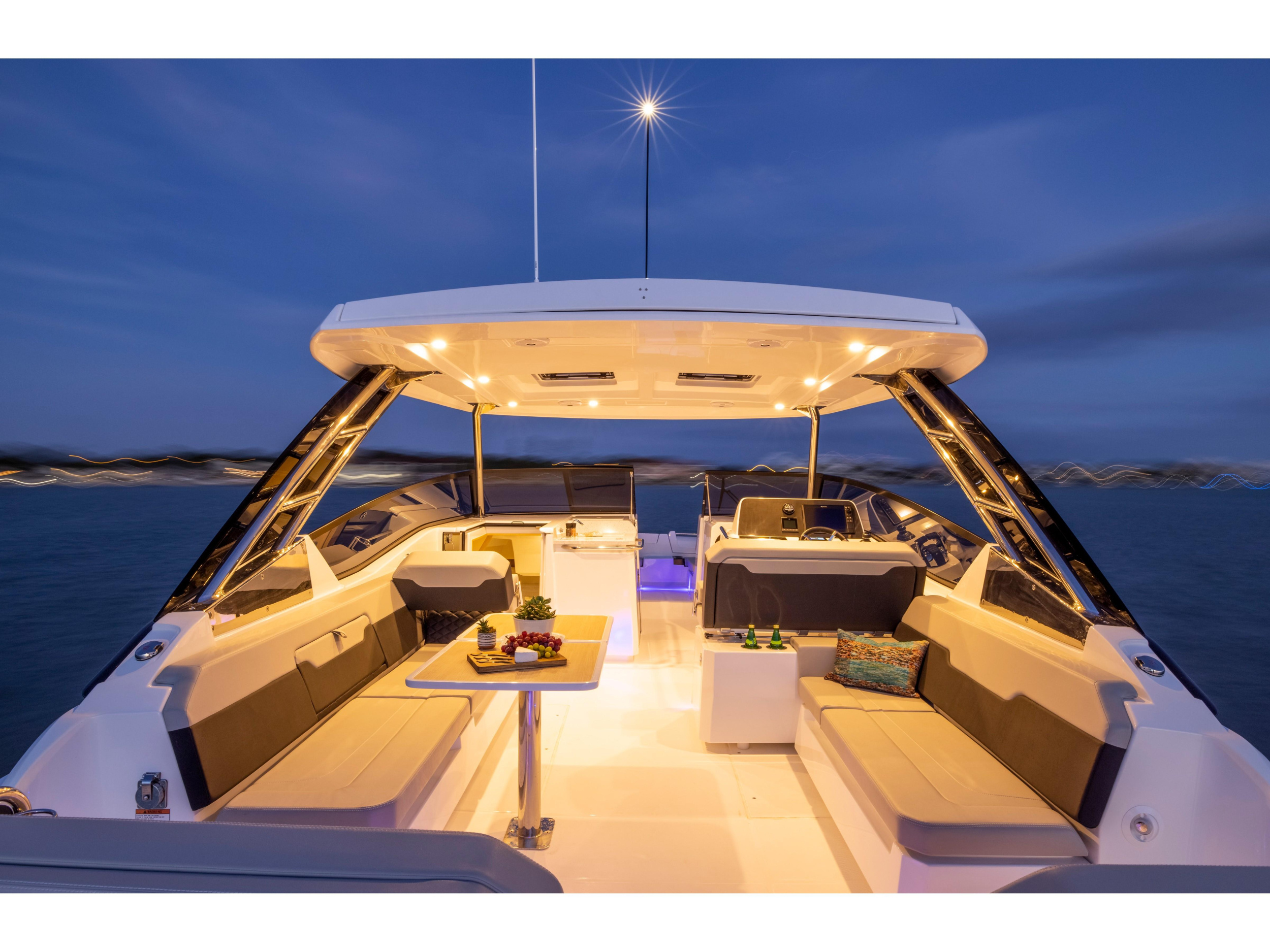 Aquila 32 Sport — photo 7