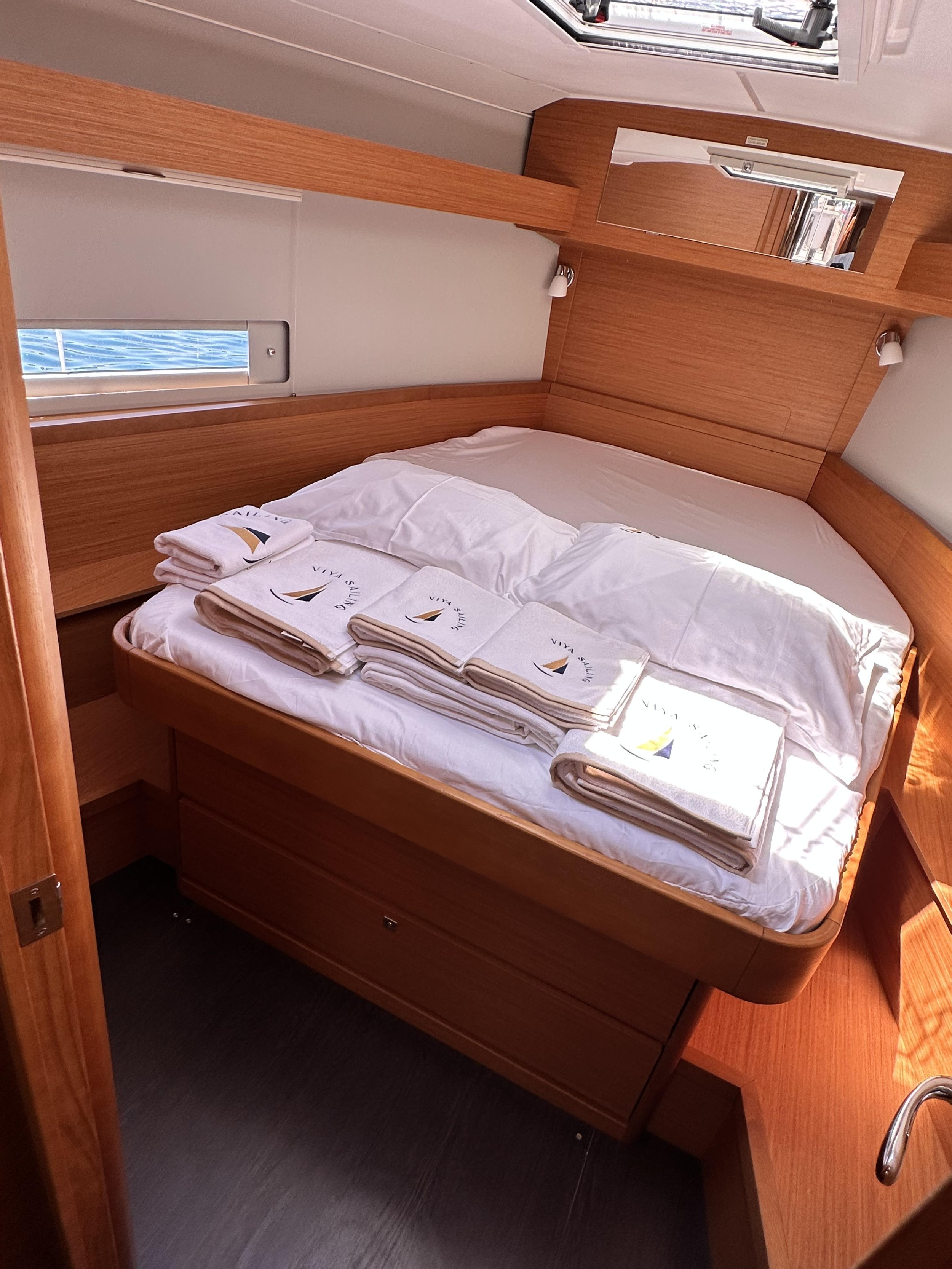 Dufour 430 — photo 8