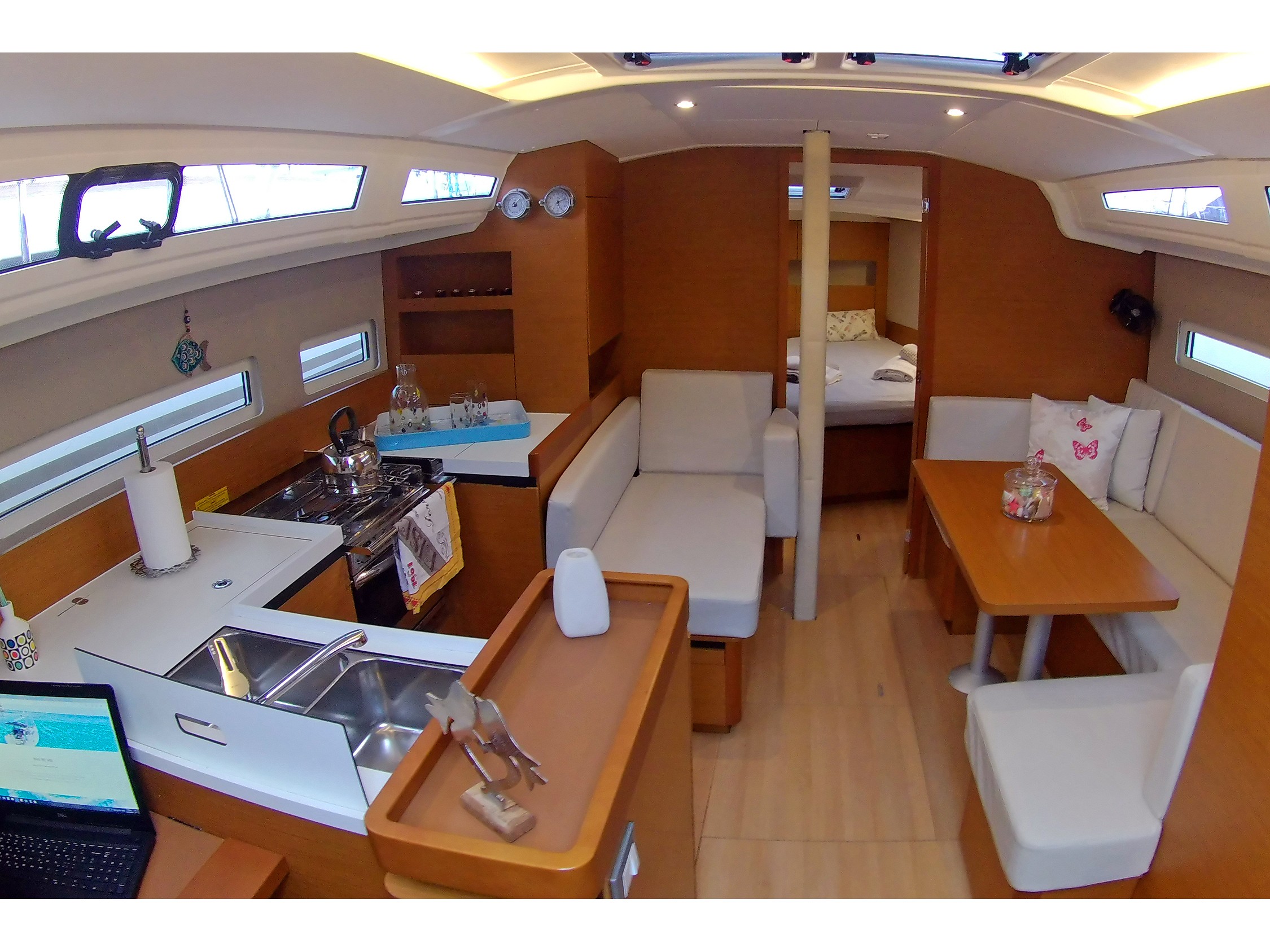 Sun Odyssey 410 — photo 13