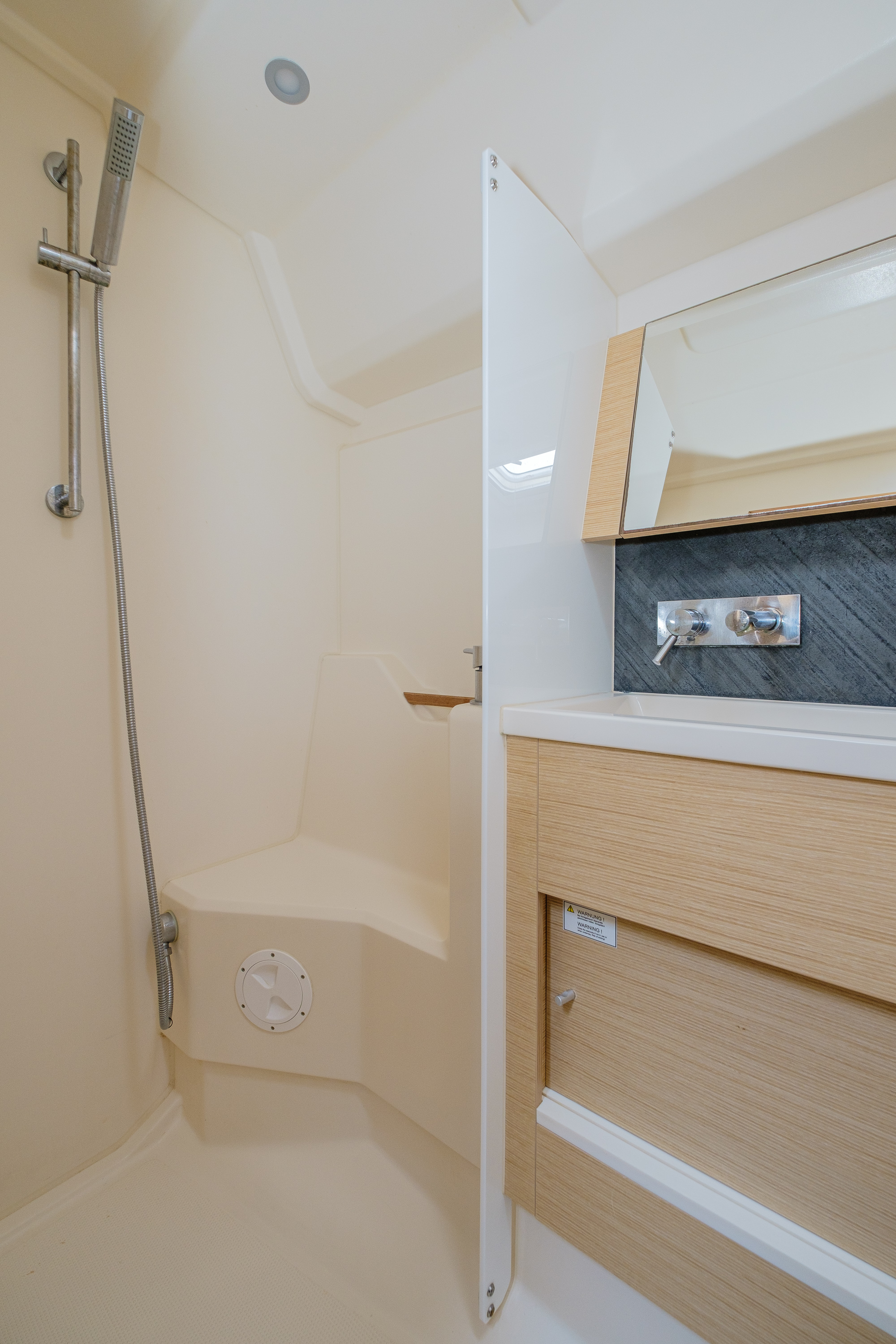 Hanse 458 (3 cab) — photo 22