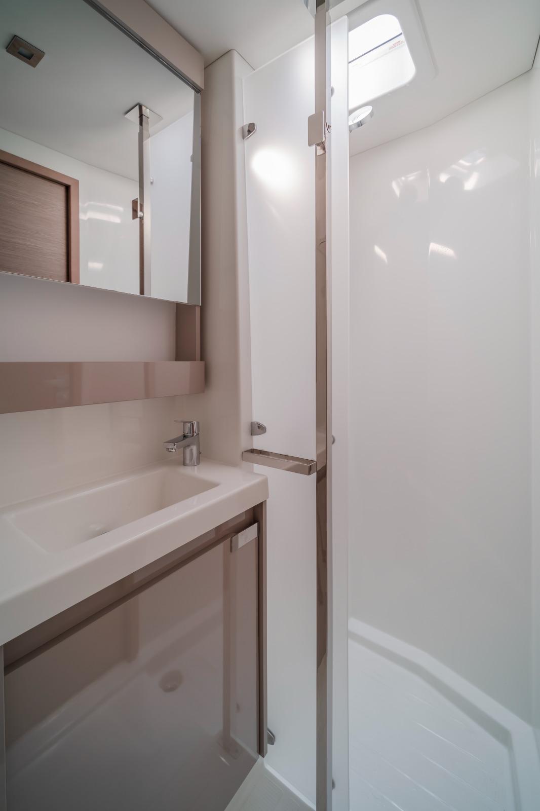 Aura 51 - Luxury Experience — photo 15