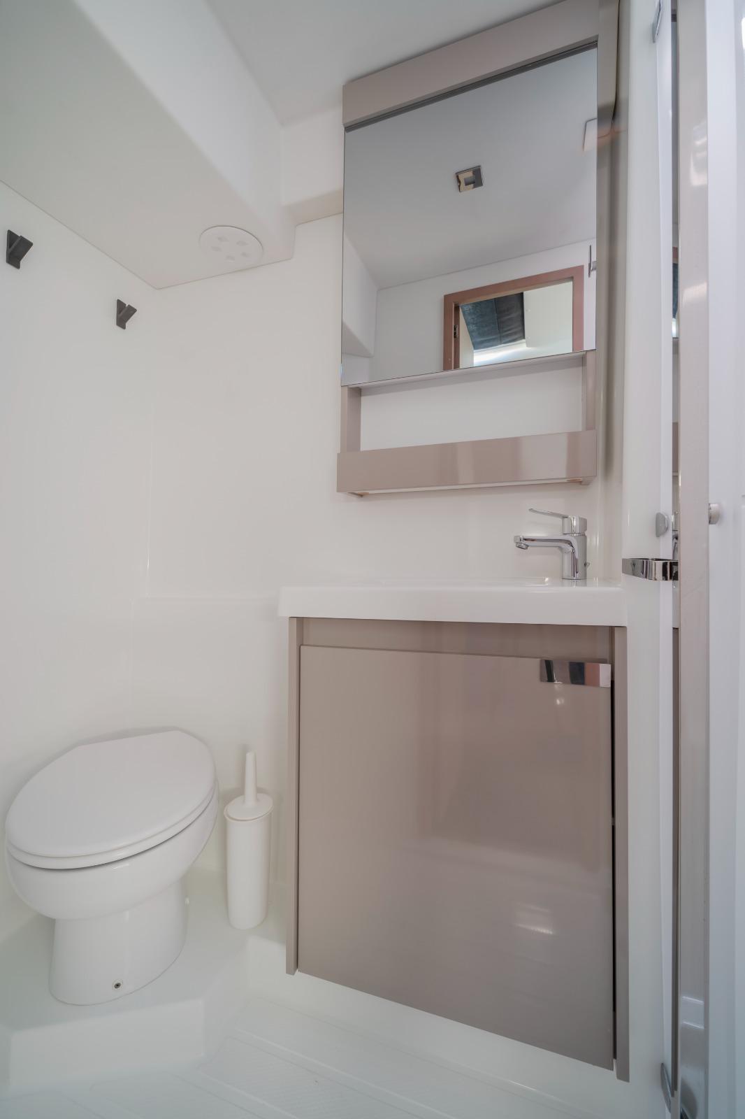 Aura 51 - Luxury Experience — photo 25