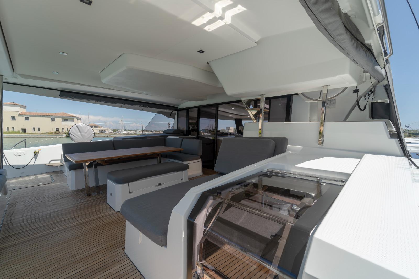 Aura 51 - Luxury Experience — photo 6