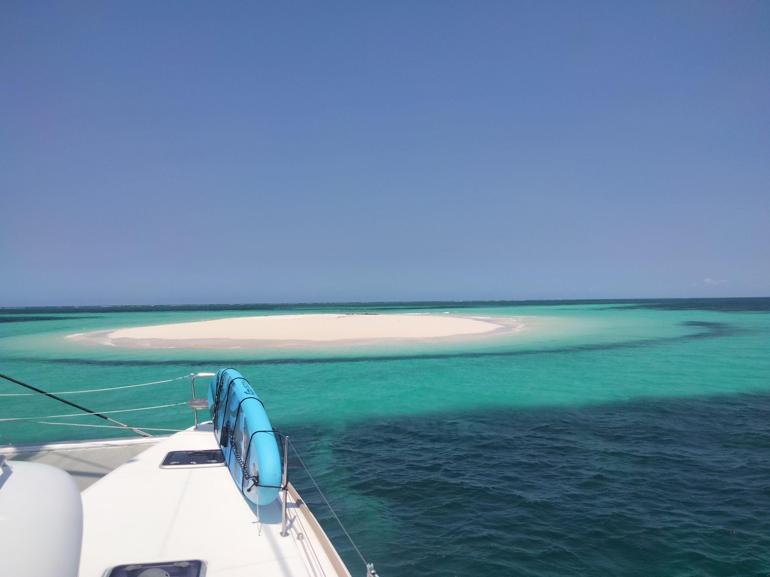 Lagoon 450 Fly — photo 11