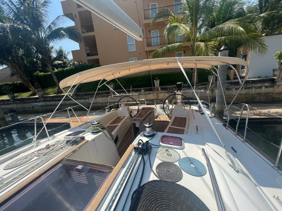 Beneteau Oceanis 54 — photo 11