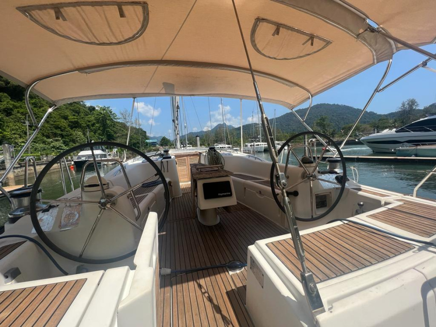 Beneteau Oceanis 54 — photo 21