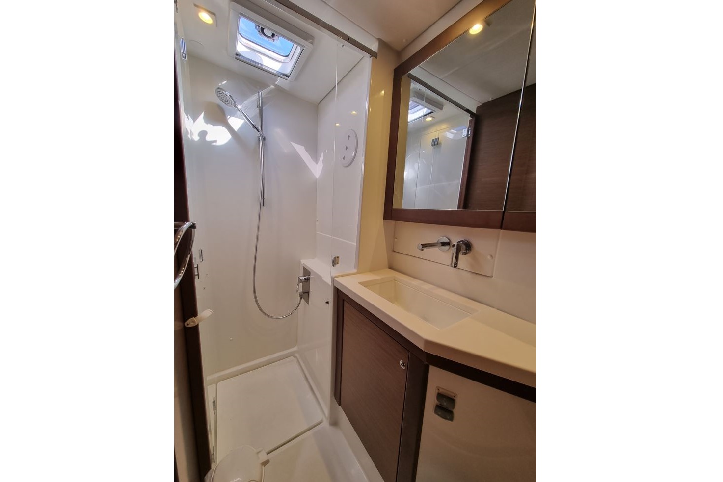 Lagoon 450F — photo 6