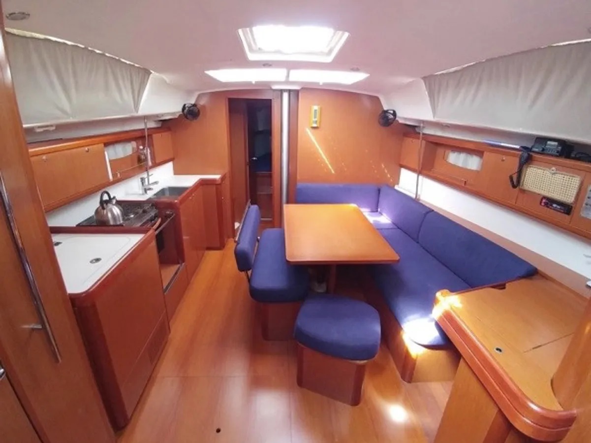Oceanis 43 — photo 2