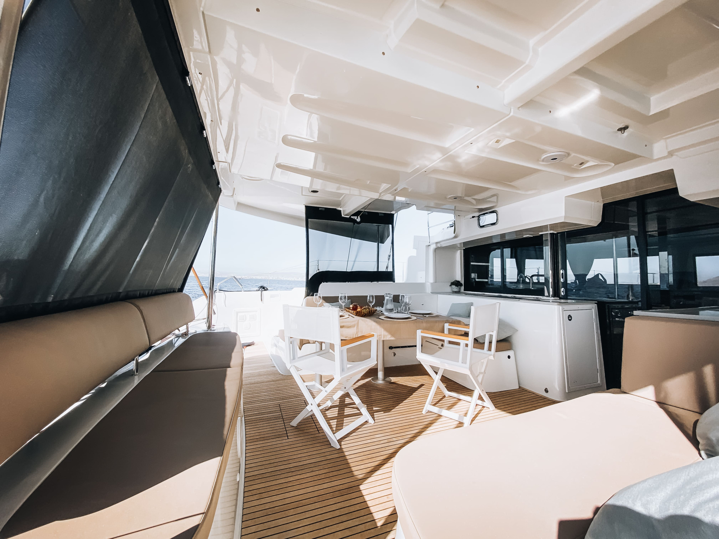 Lagoon 46 — photo 12