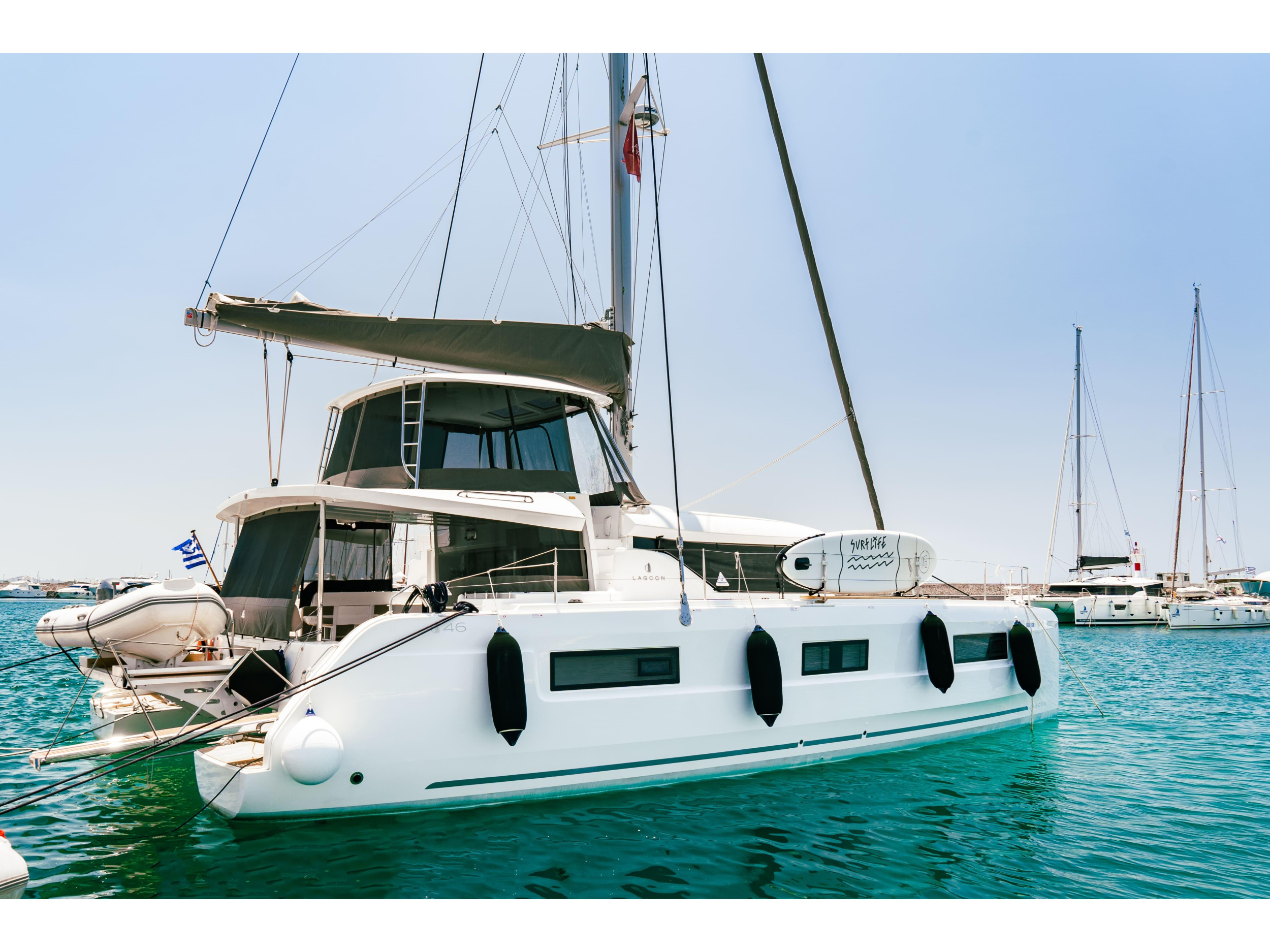 Lagoon 46 — photo 1