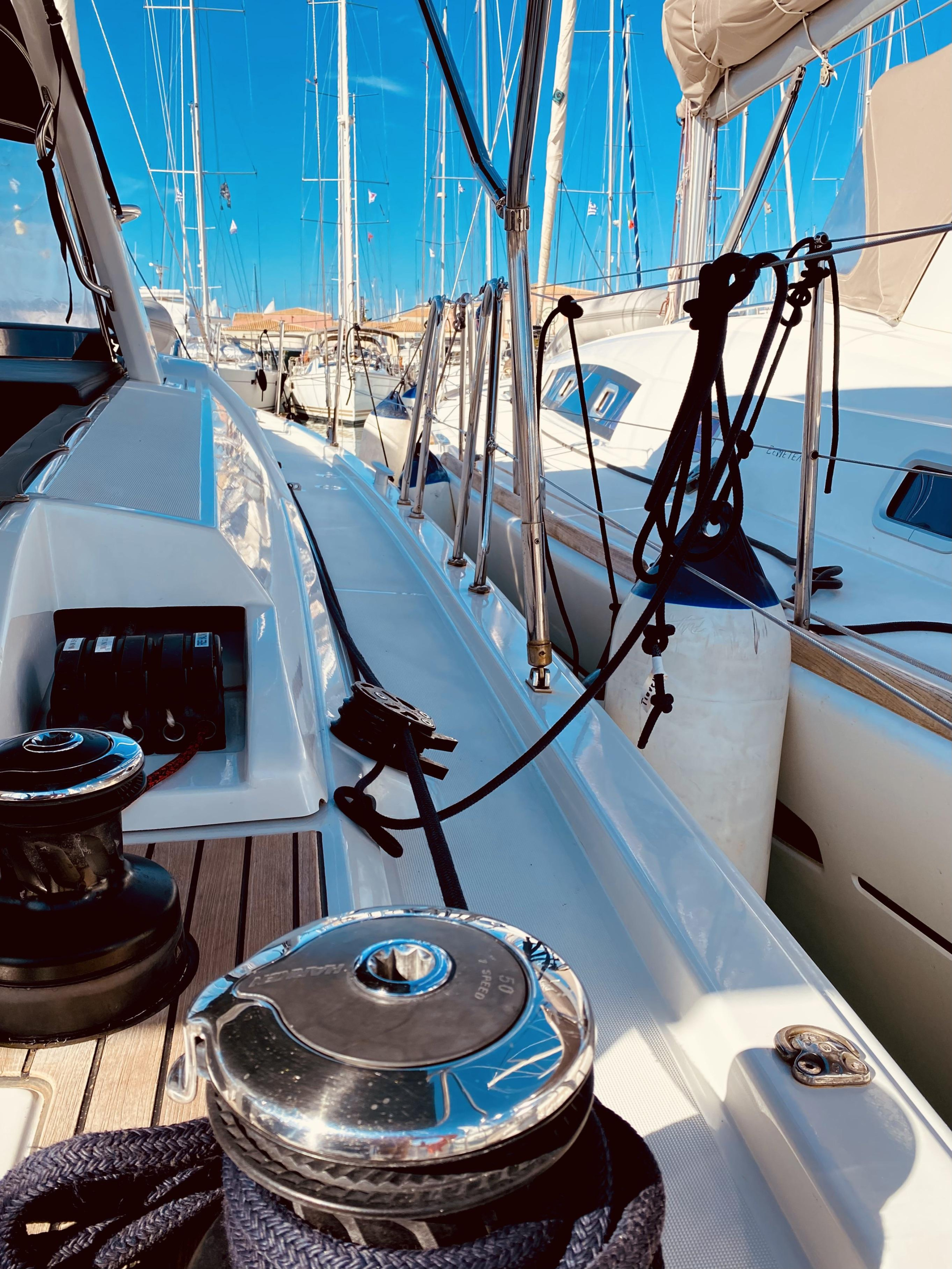 Oceanis 46.1 — photo 9