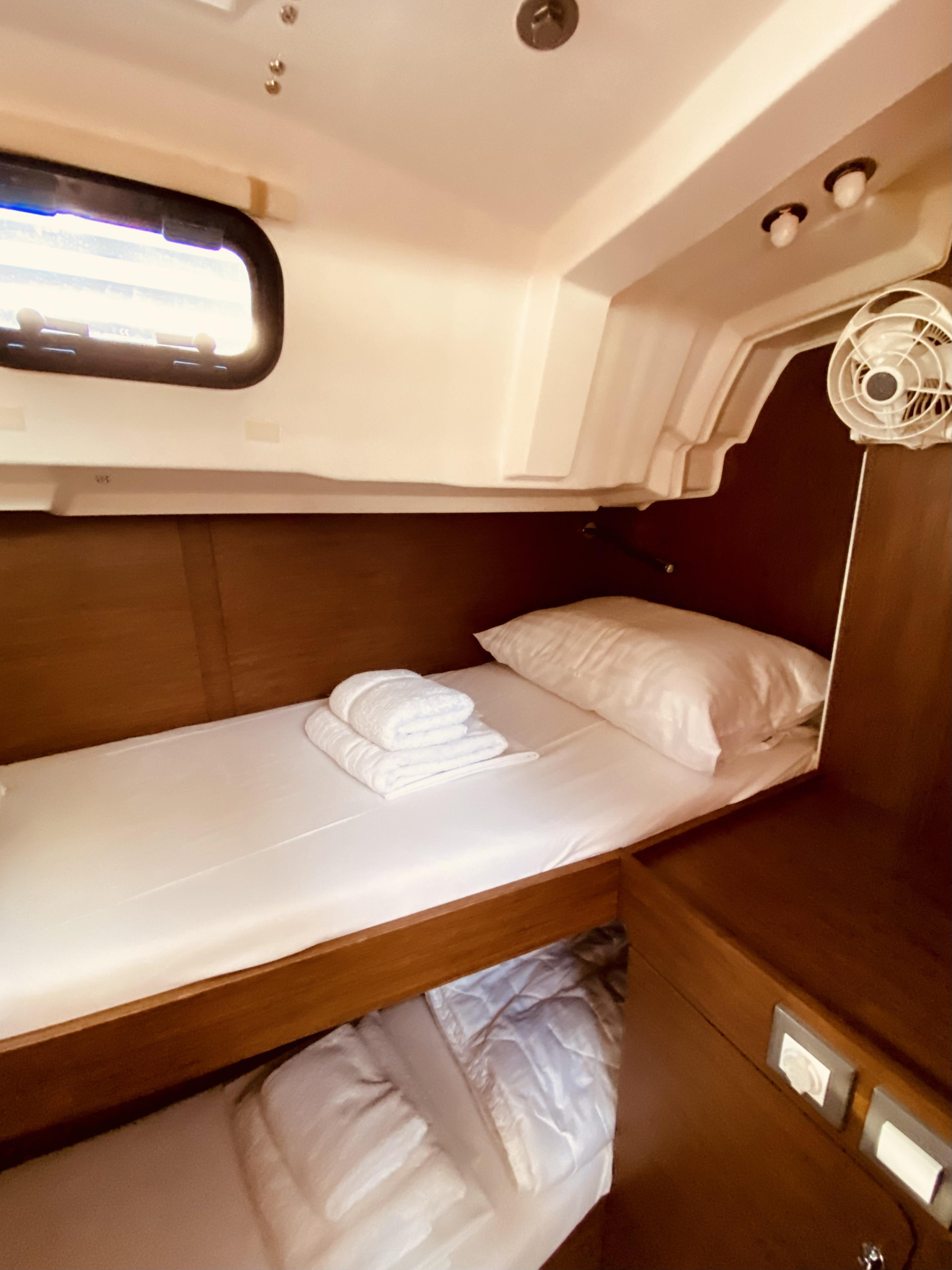 Oceanis 46.1 — photo 7