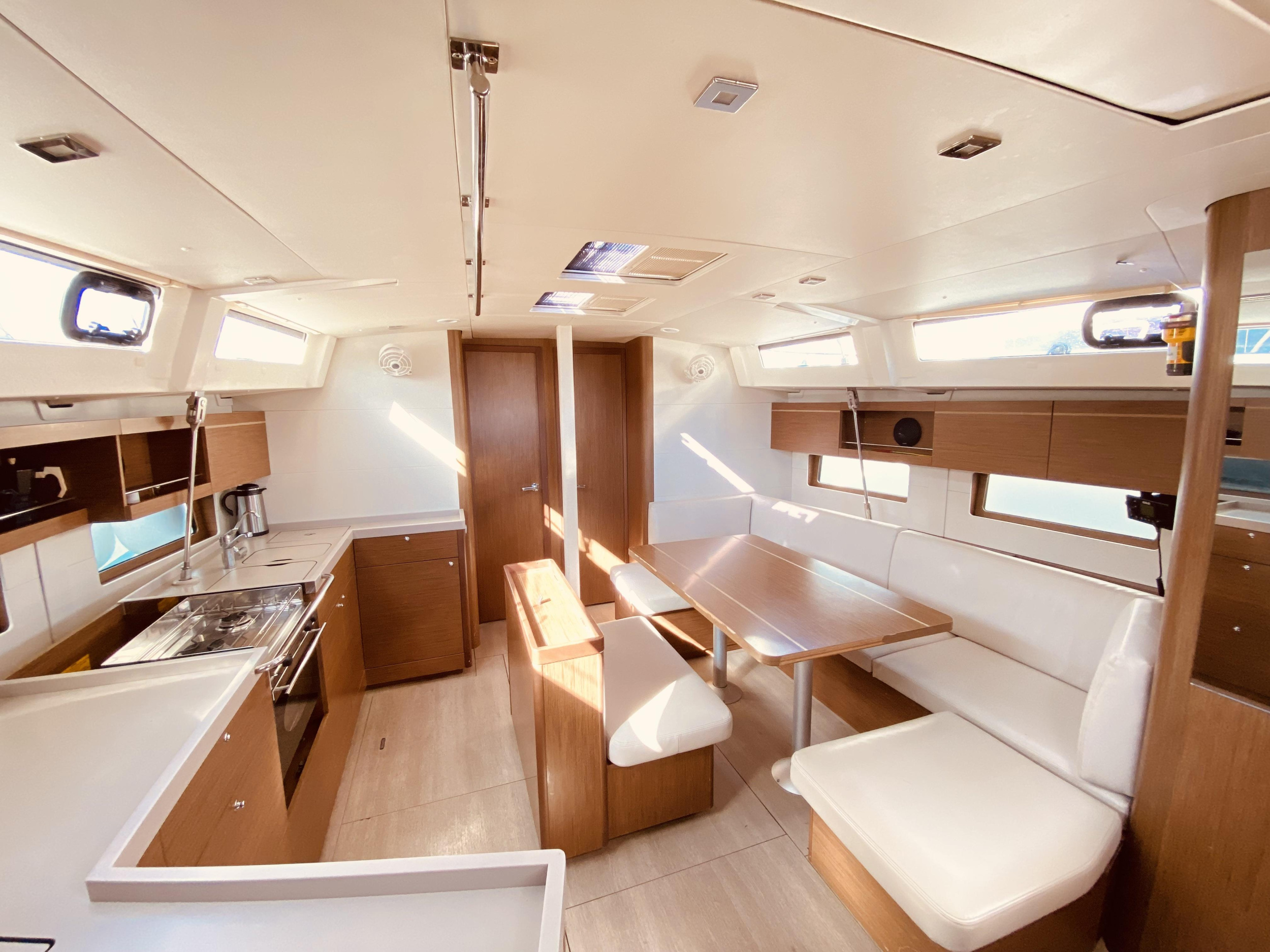 Oceanis 46.1 — photo 15