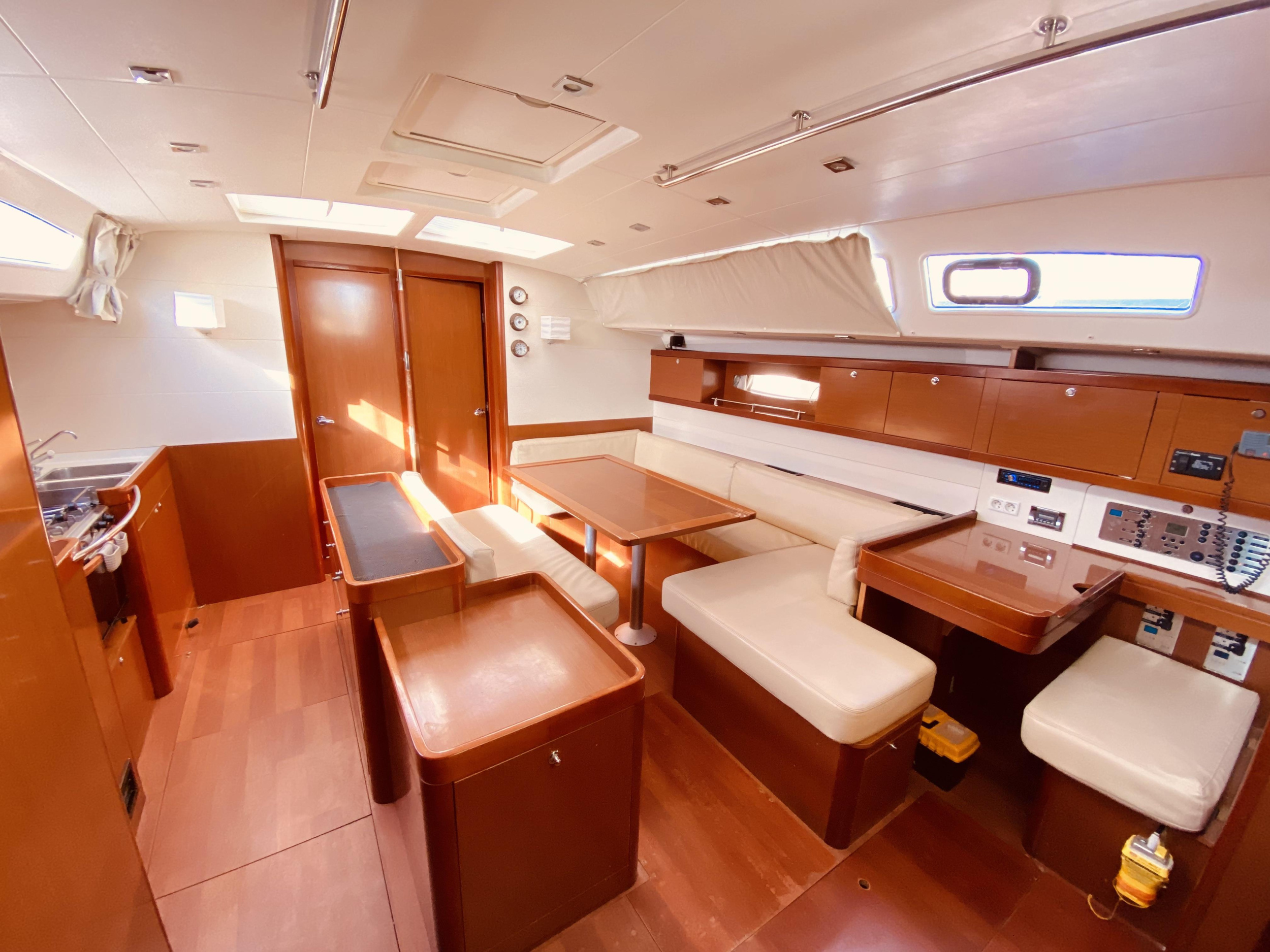 Oceanis 50 — photo 16