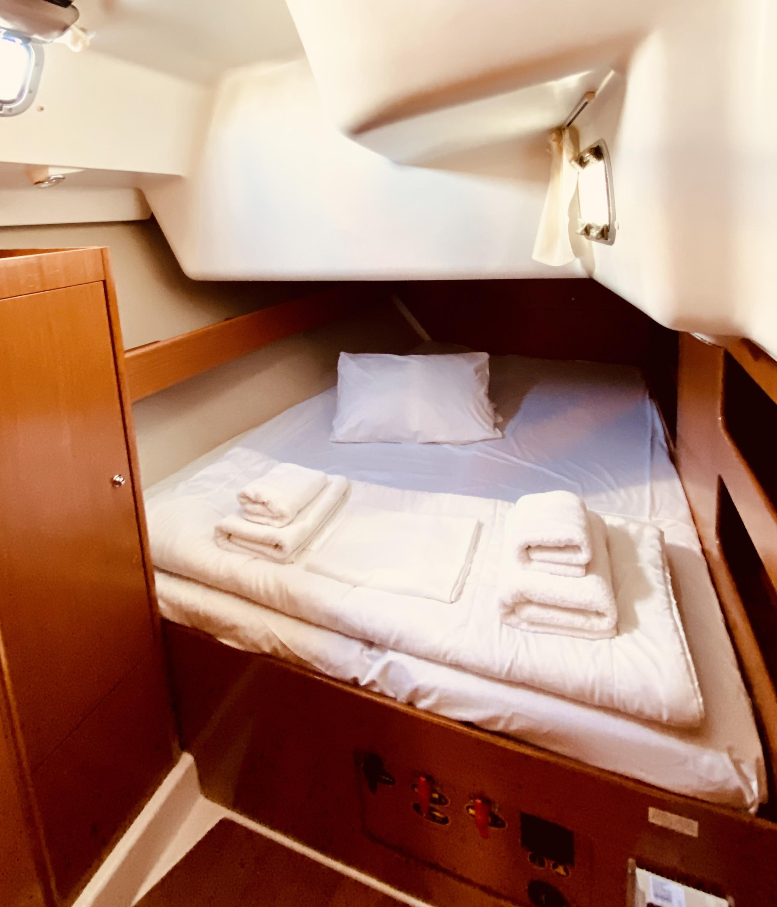 Beneteau Cyclades 50.5 — photo 11