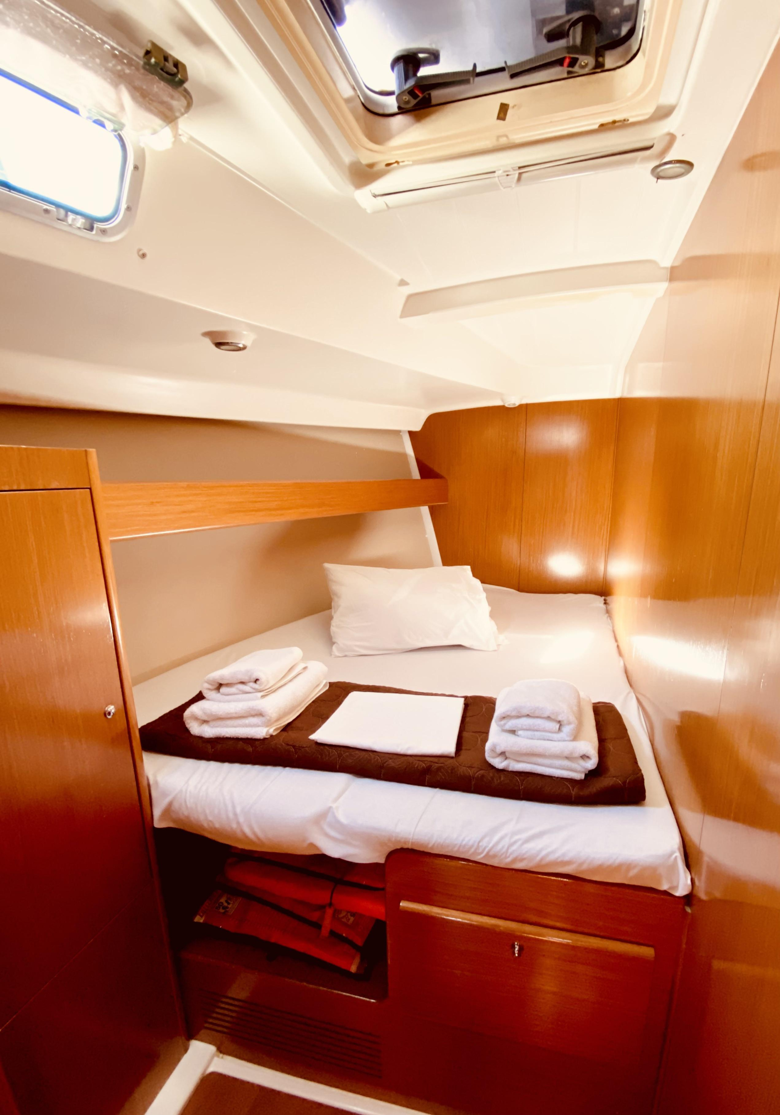 Beneteau Cyclades 50.5 — photo 15