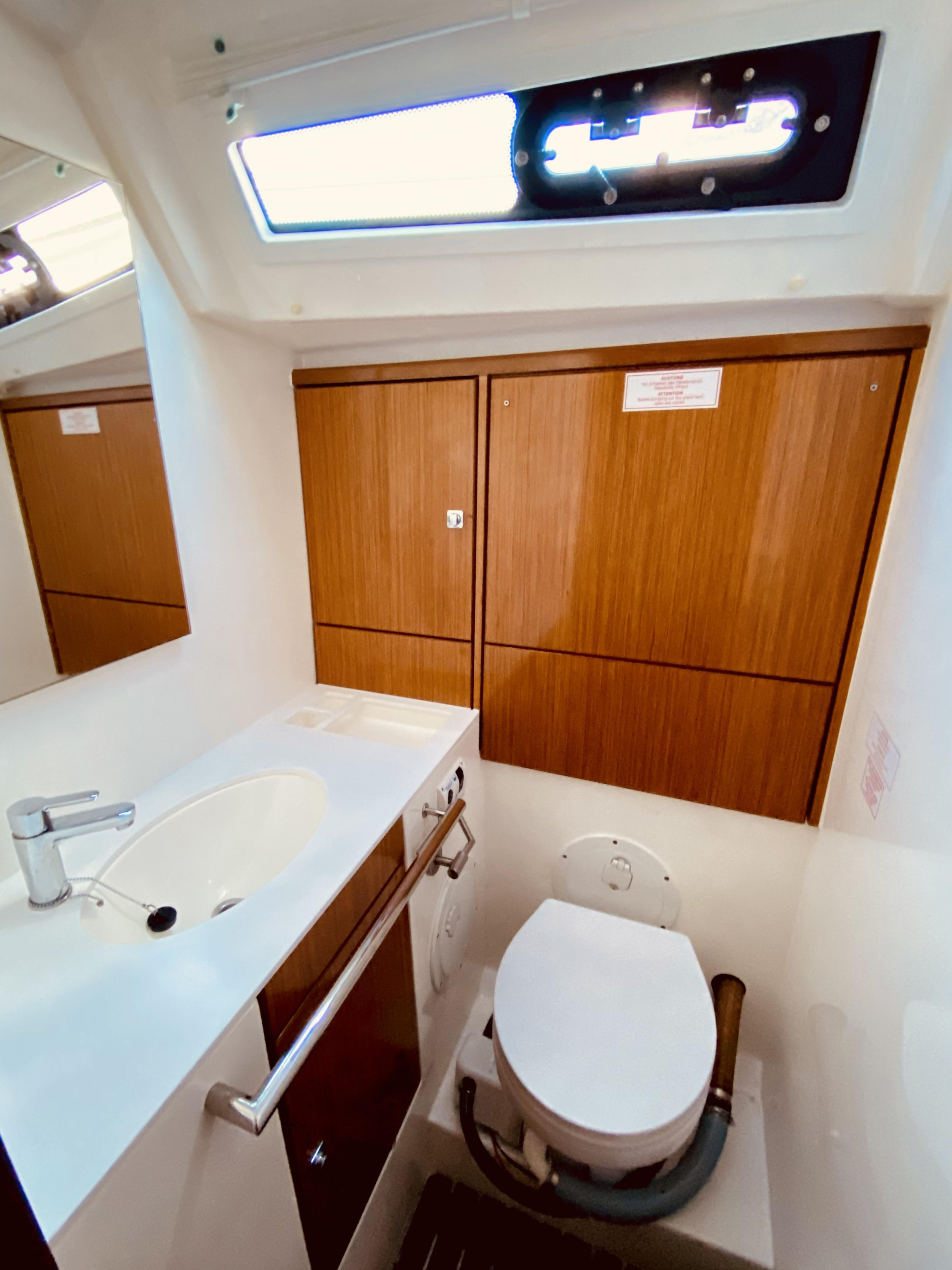 Bavaria Cruiser 46 Style — photo 10
