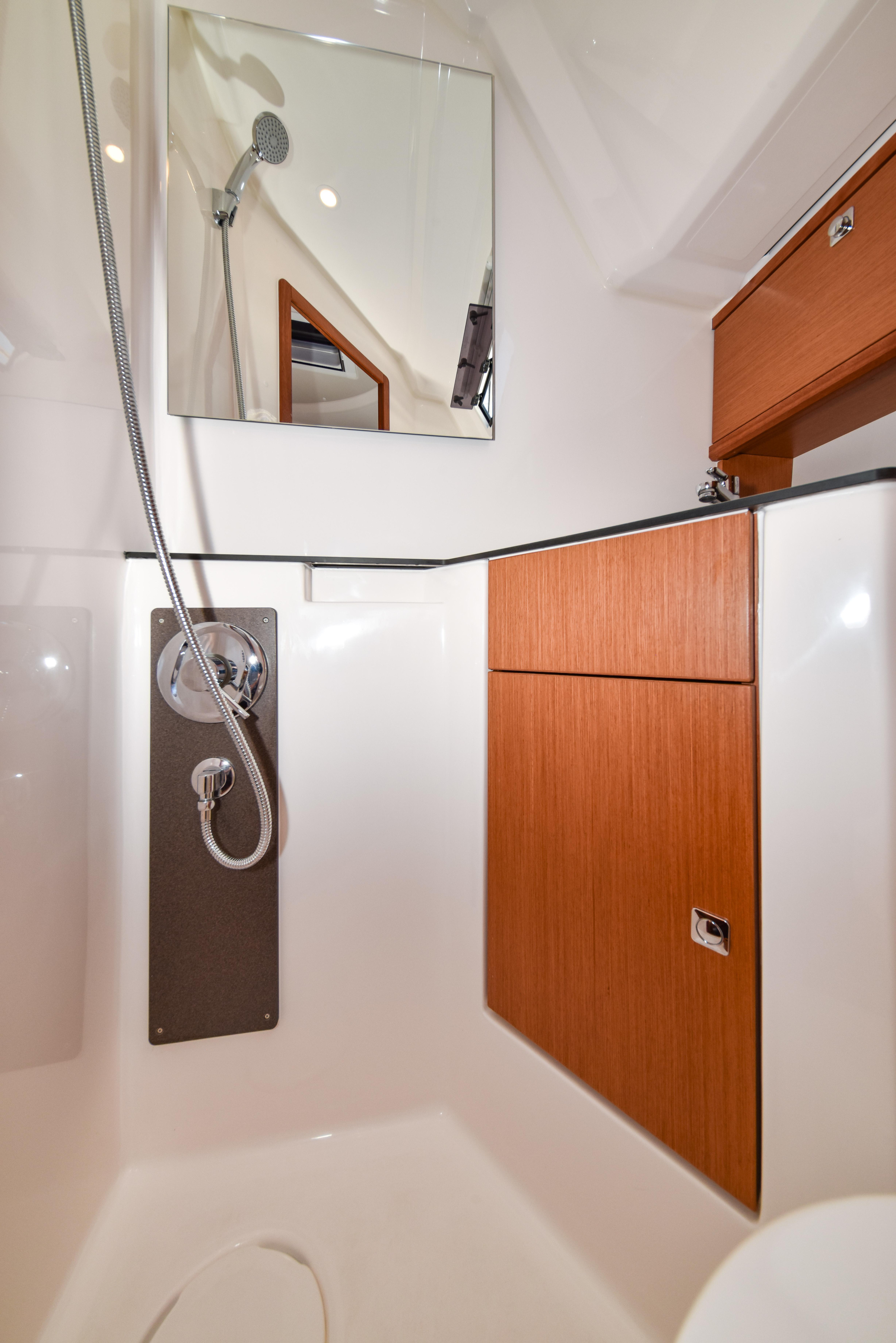 Bavaria Cruiser 46 — photo 40
