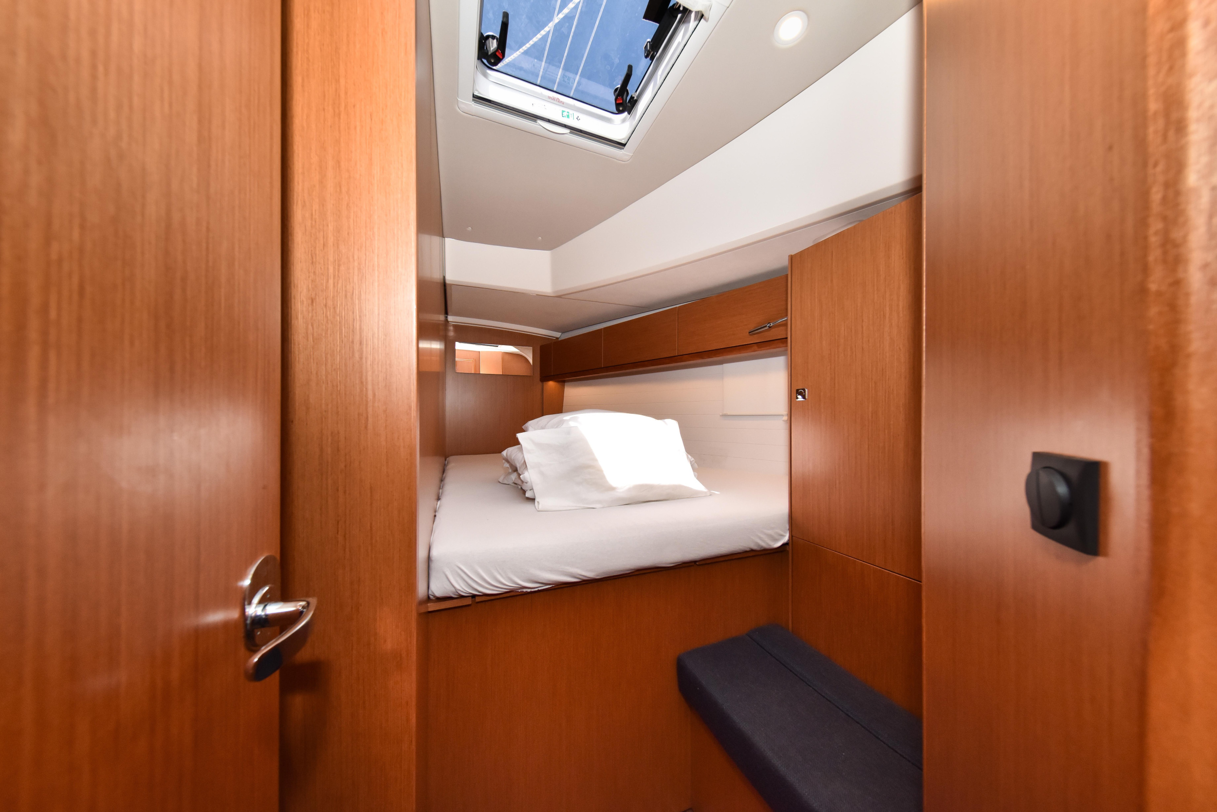 Bavaria Cruiser 46 — photo 29