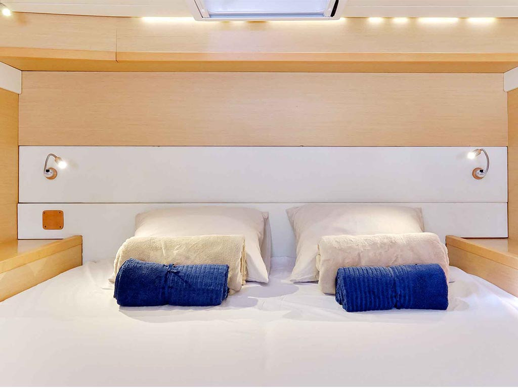 Lagoon 52 - 6 Cabin — photo 7
