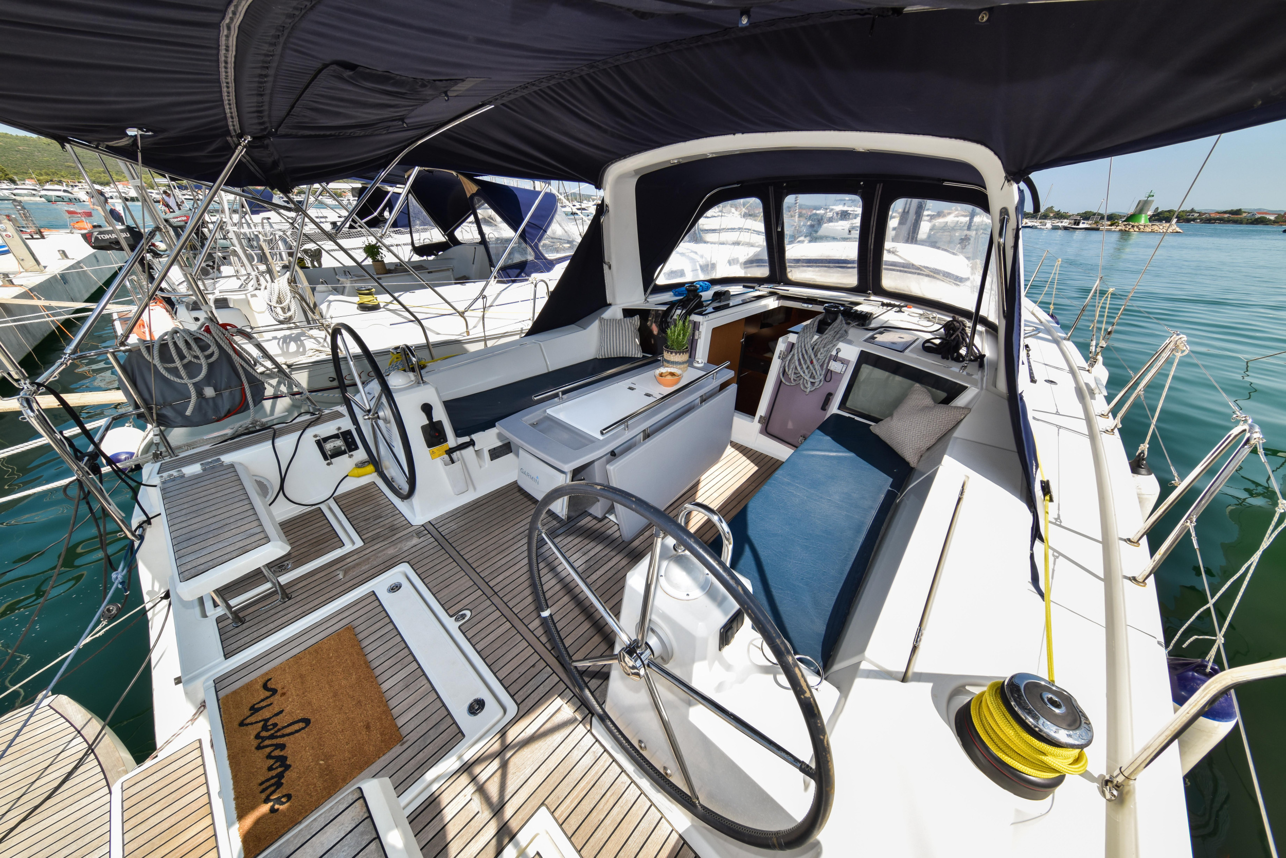Oceanis 41.1 — photo 39