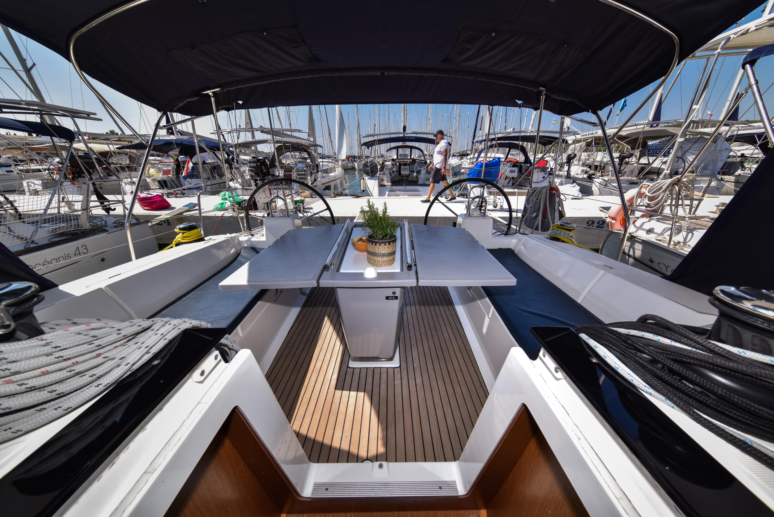Oceanis 41.1 — photo 3