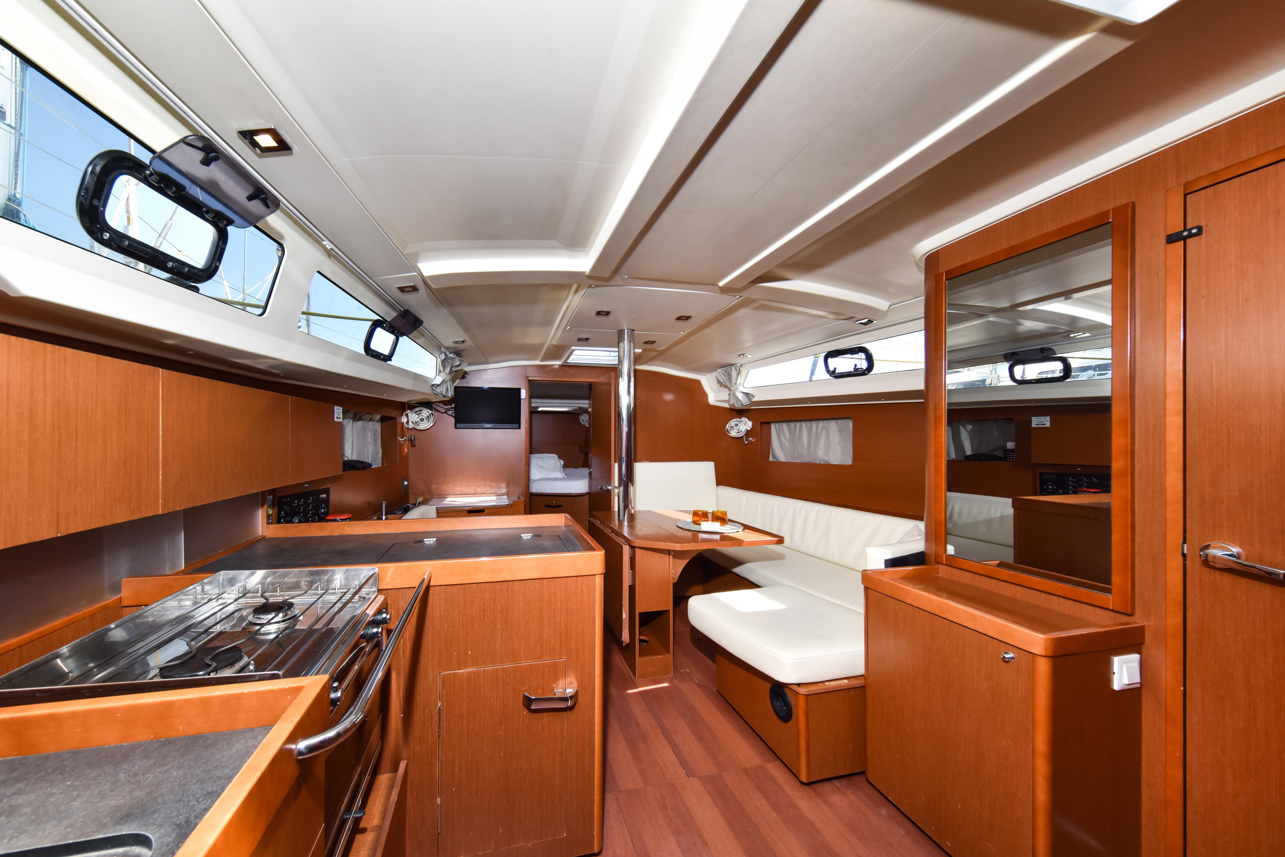 Oceanis 41.1 — photo 25