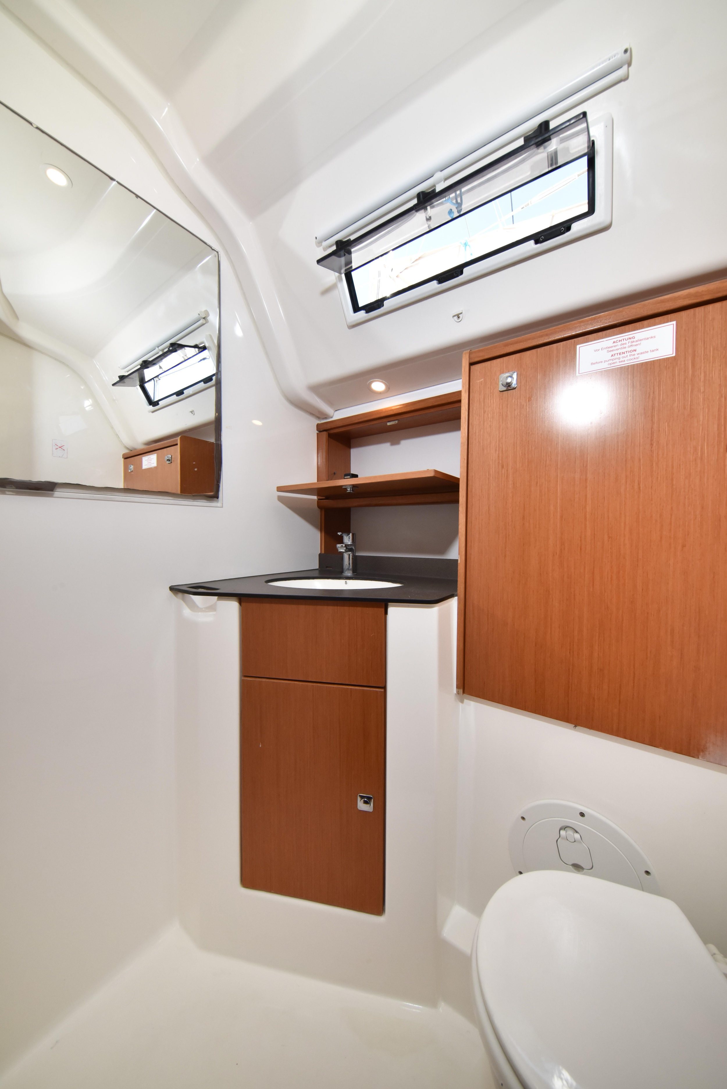 Bavaria Cruiser 51 — photo 5