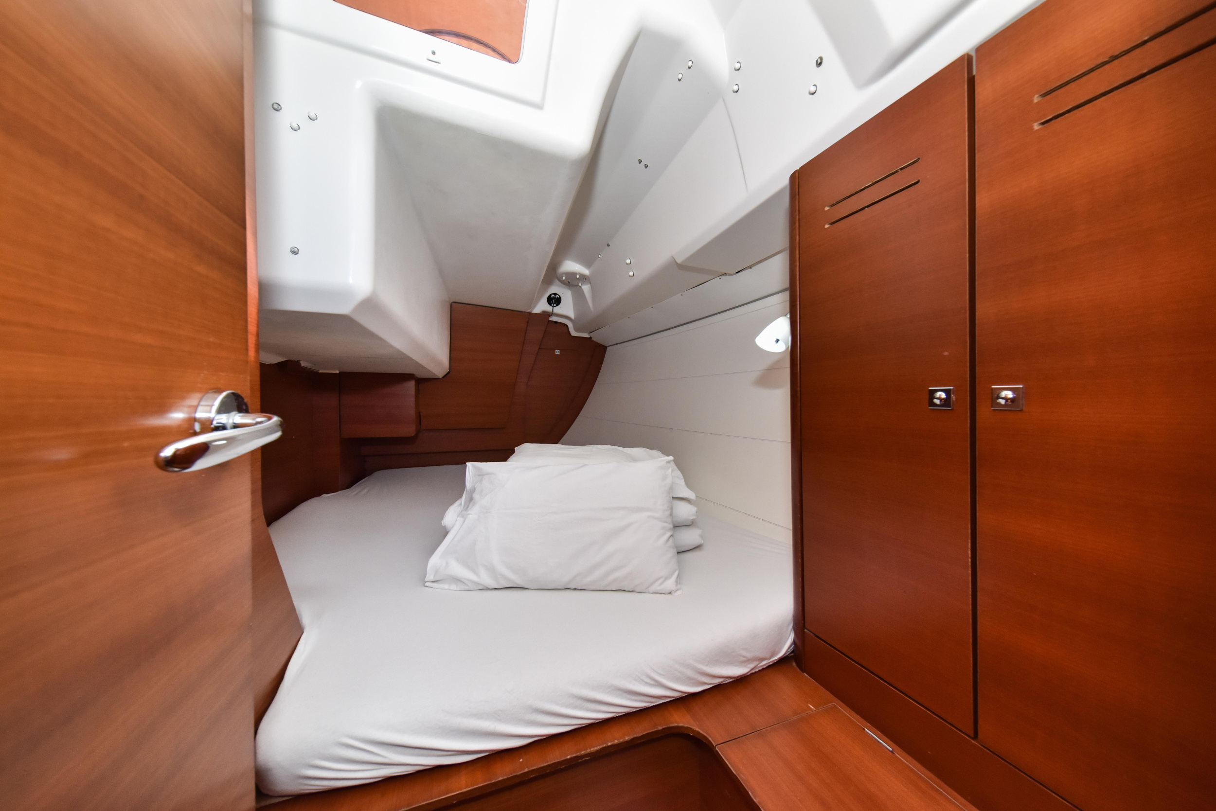 Dufour 350 GL — photo 32