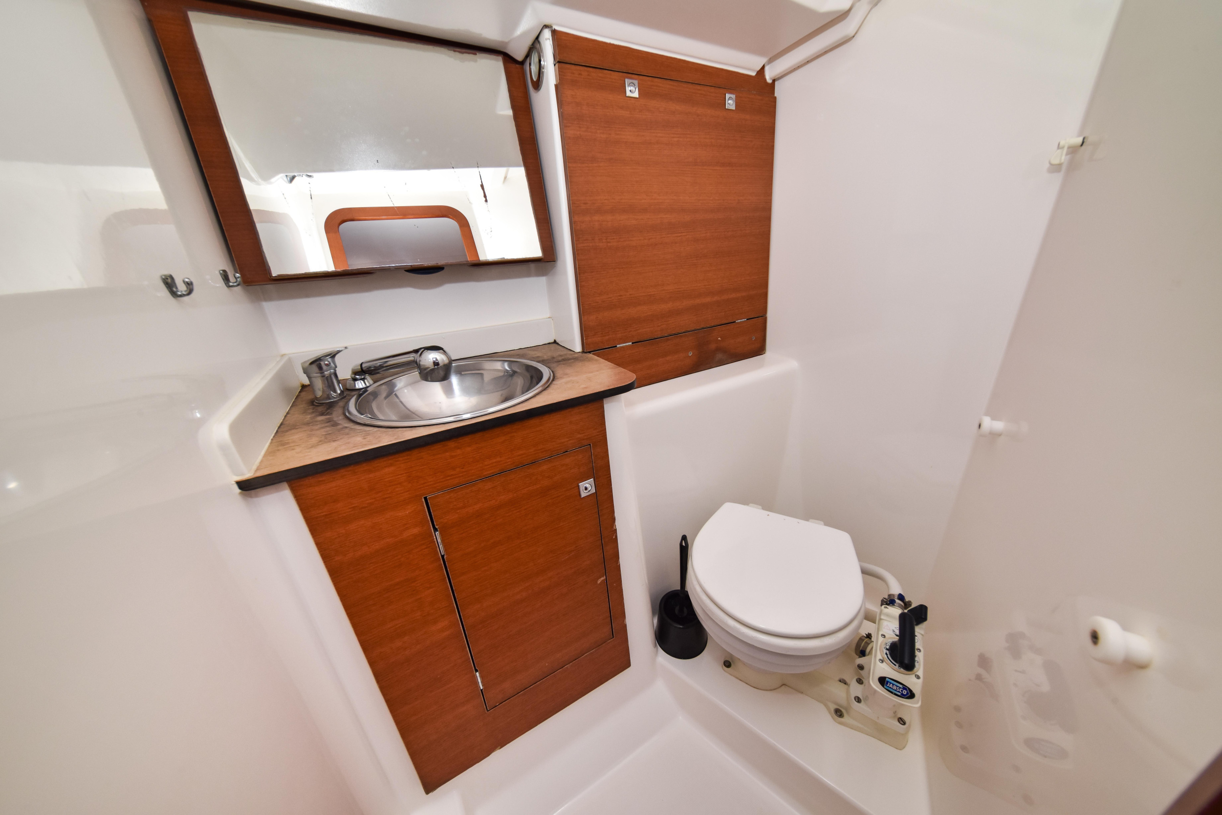 Dufour 350 GL — photo 19