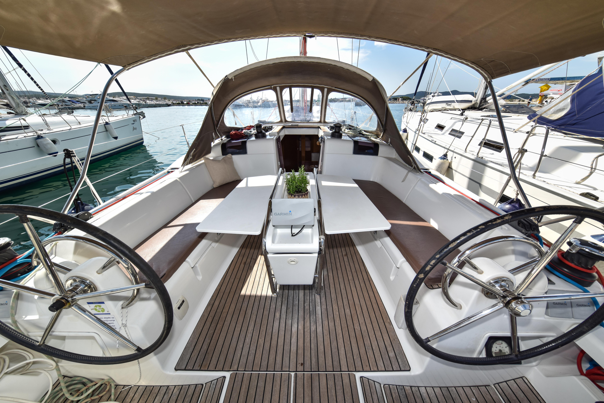 Sun Odyssey 449 — photo 41