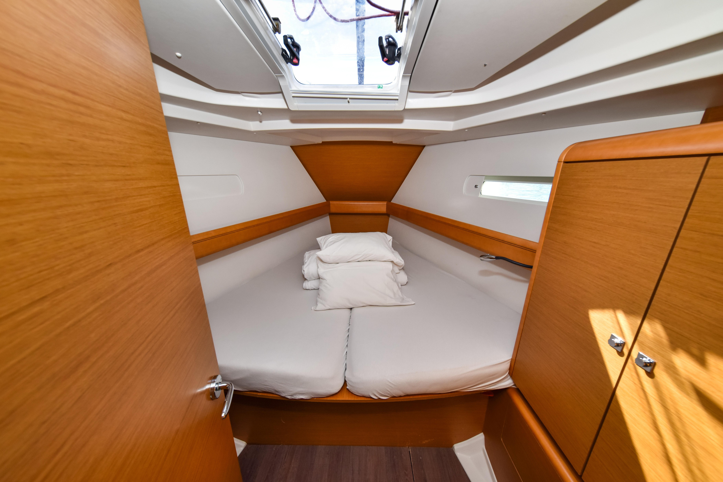 Sun Odyssey 449 — photo 40