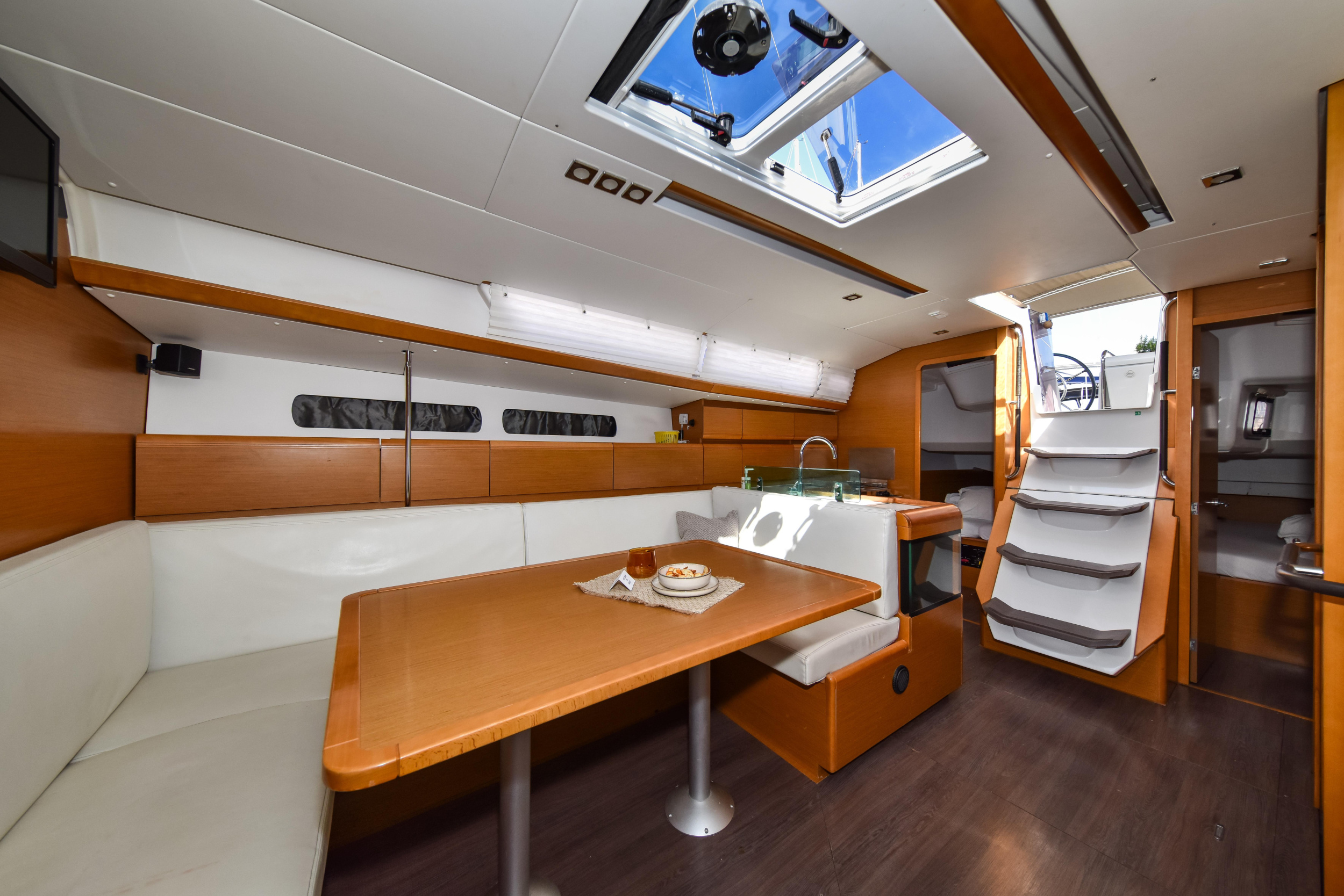 Sun Odyssey 449 — photo 11