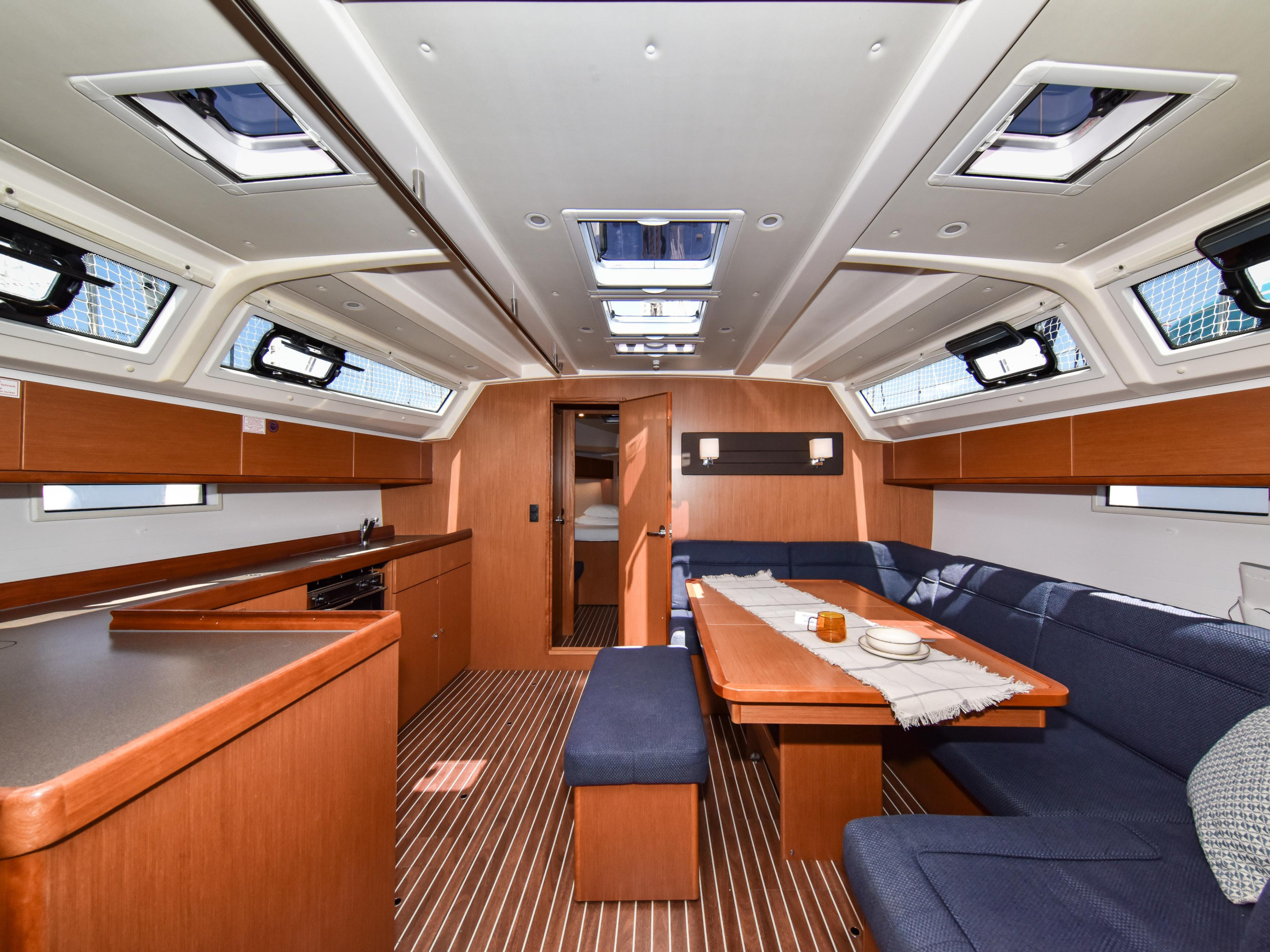 Bavaria Cruiser 46 — photo 44