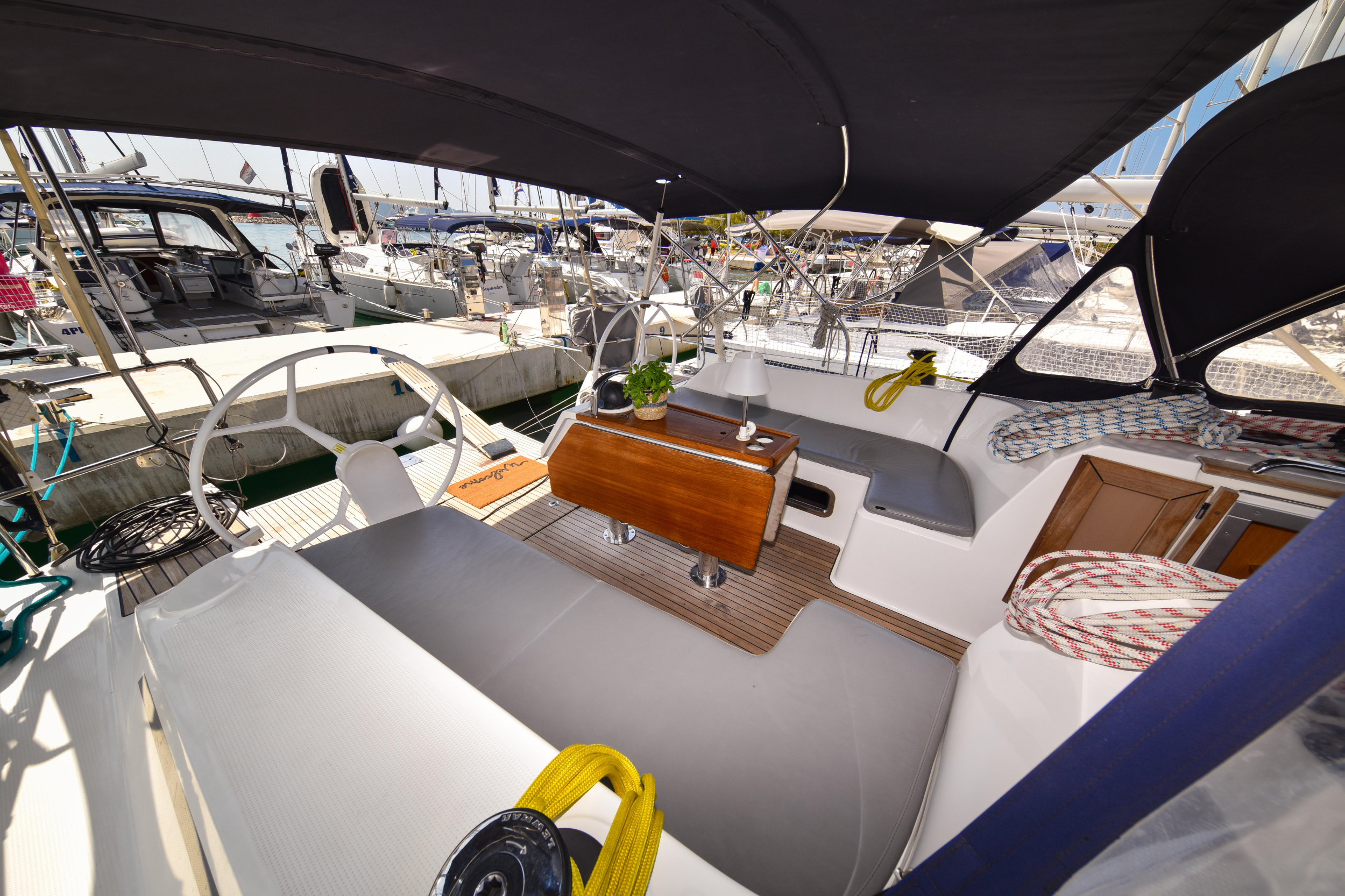 Bavaria Cruiser 46 — photo 32