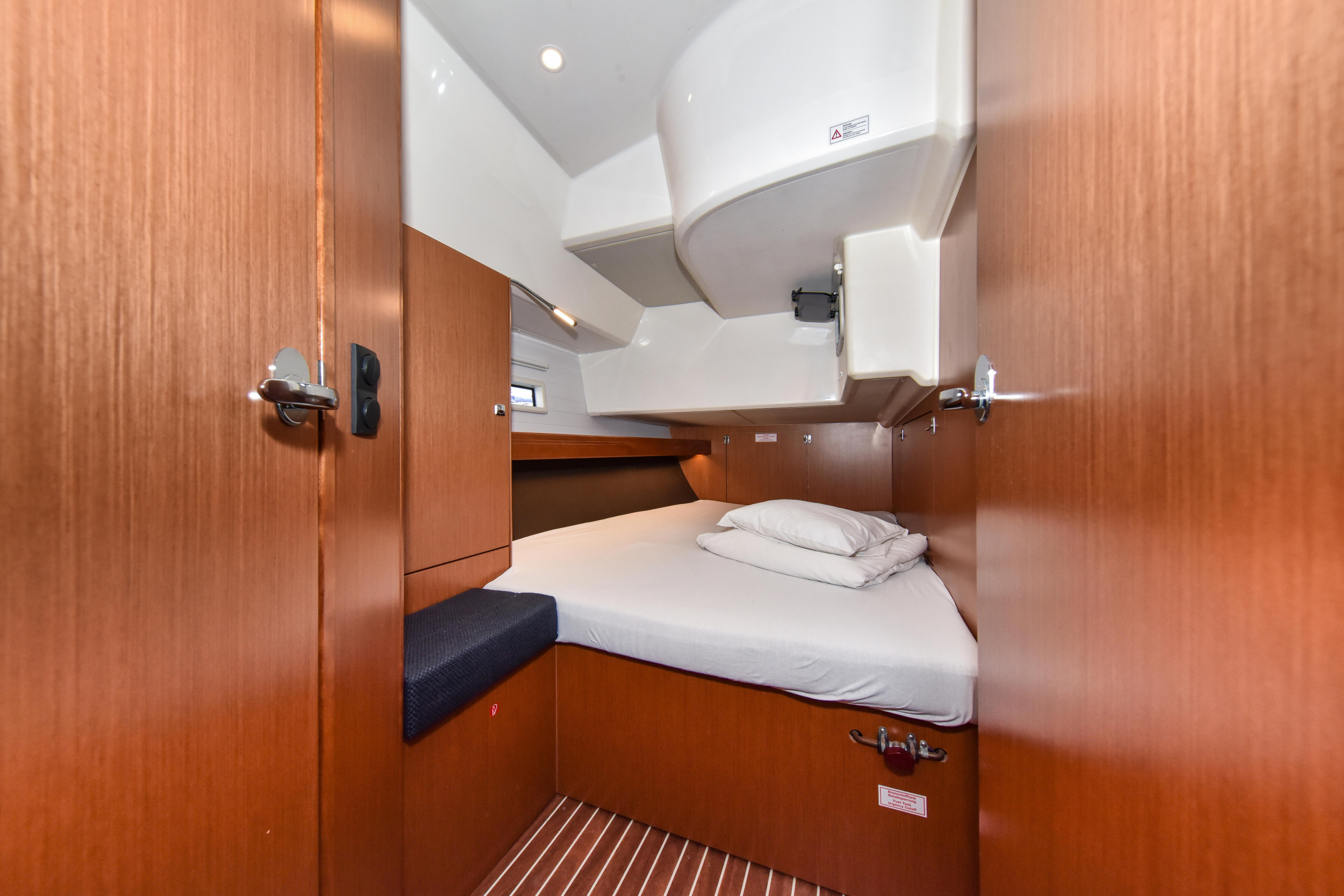 Bavaria Cruiser 46 — photo 25
