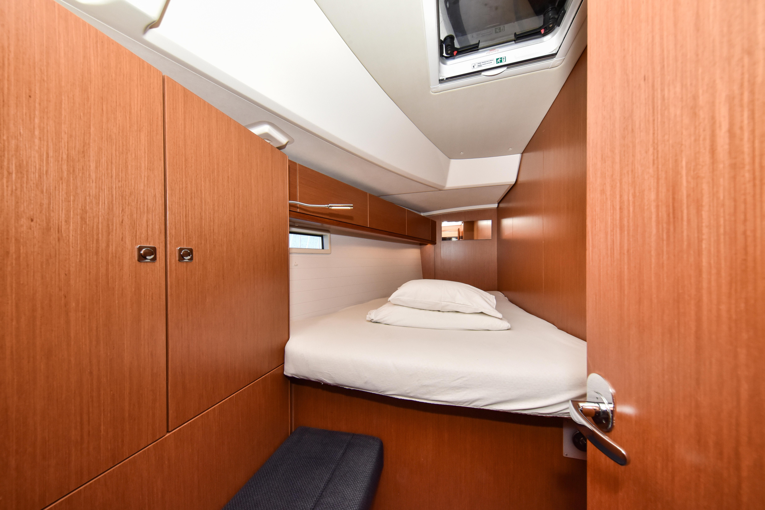 Bavaria Cruiser 46 — photo 13