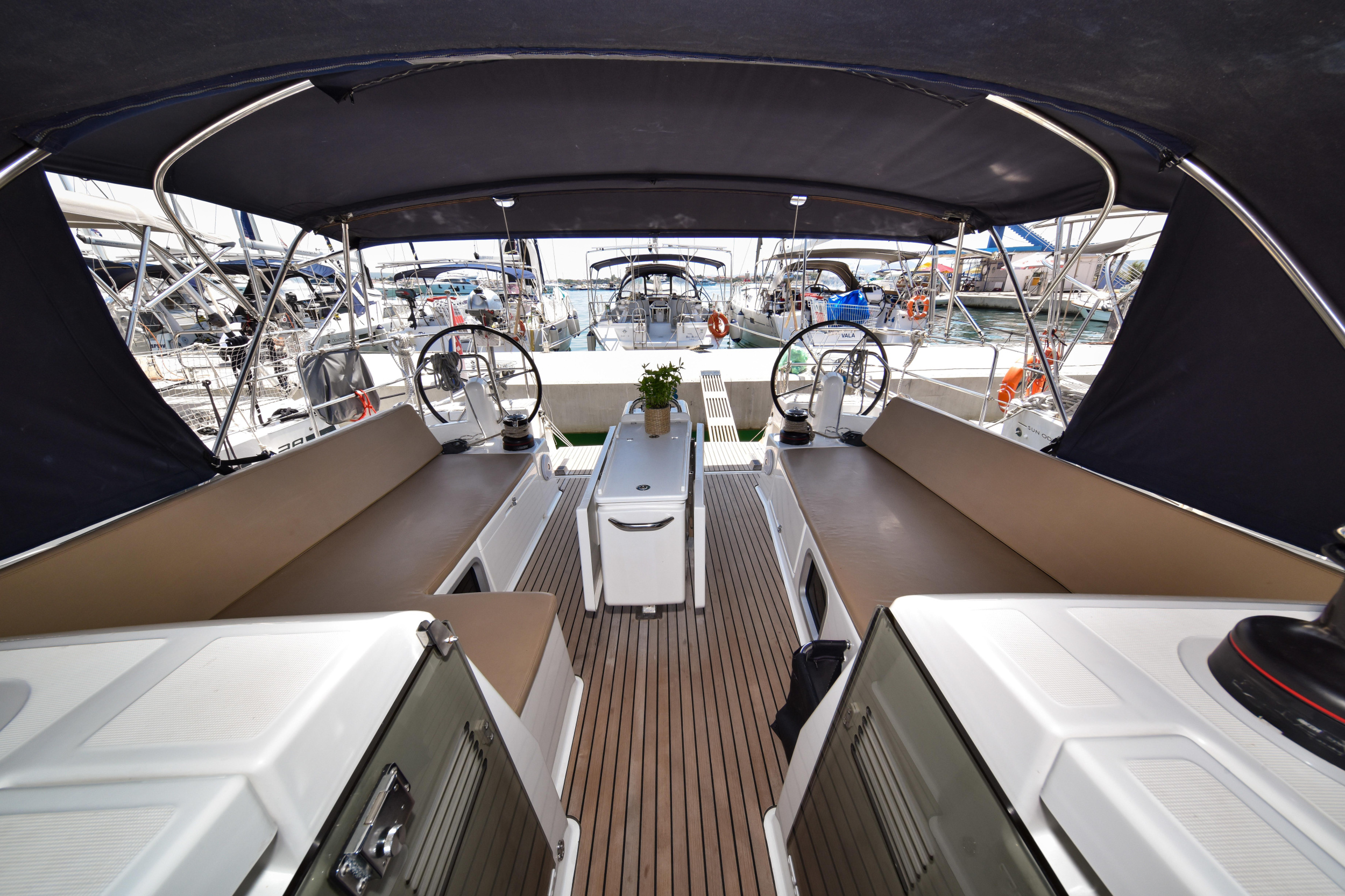 Sun Odyssey 490 — photo 18