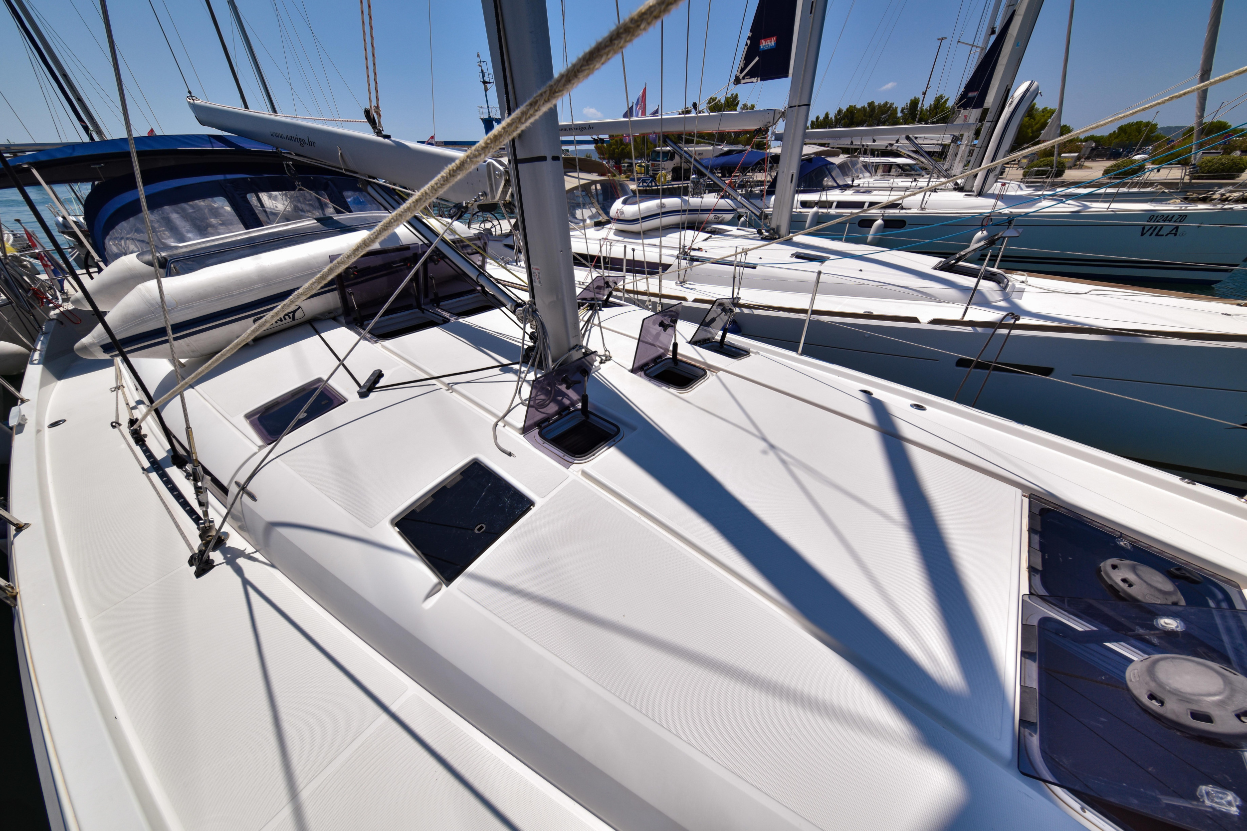 Sun Odyssey 490 — photo 33