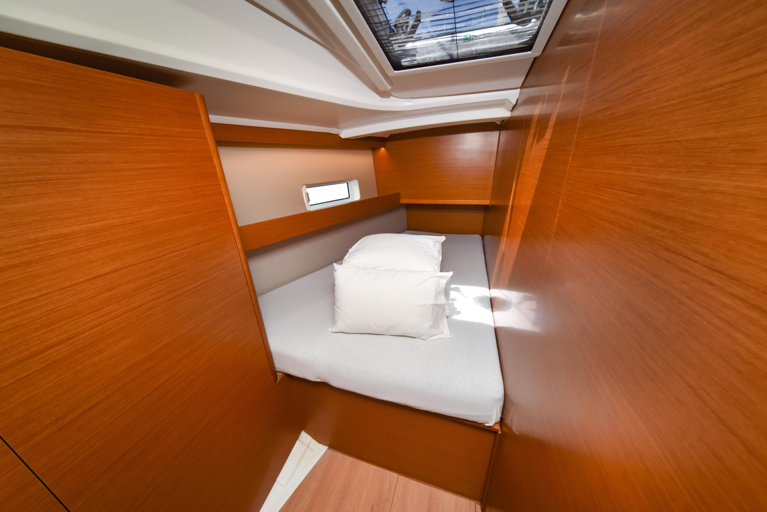 Sun Odyssey 490 — photo 55