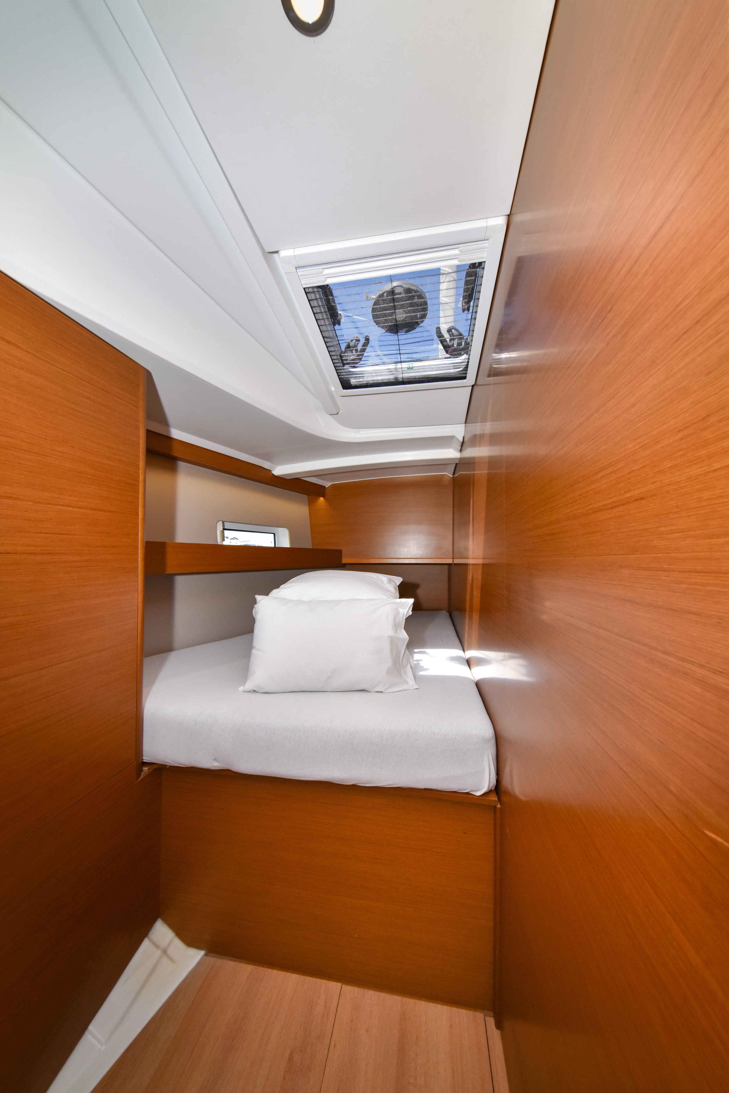 Sun Odyssey 490 — photo 48