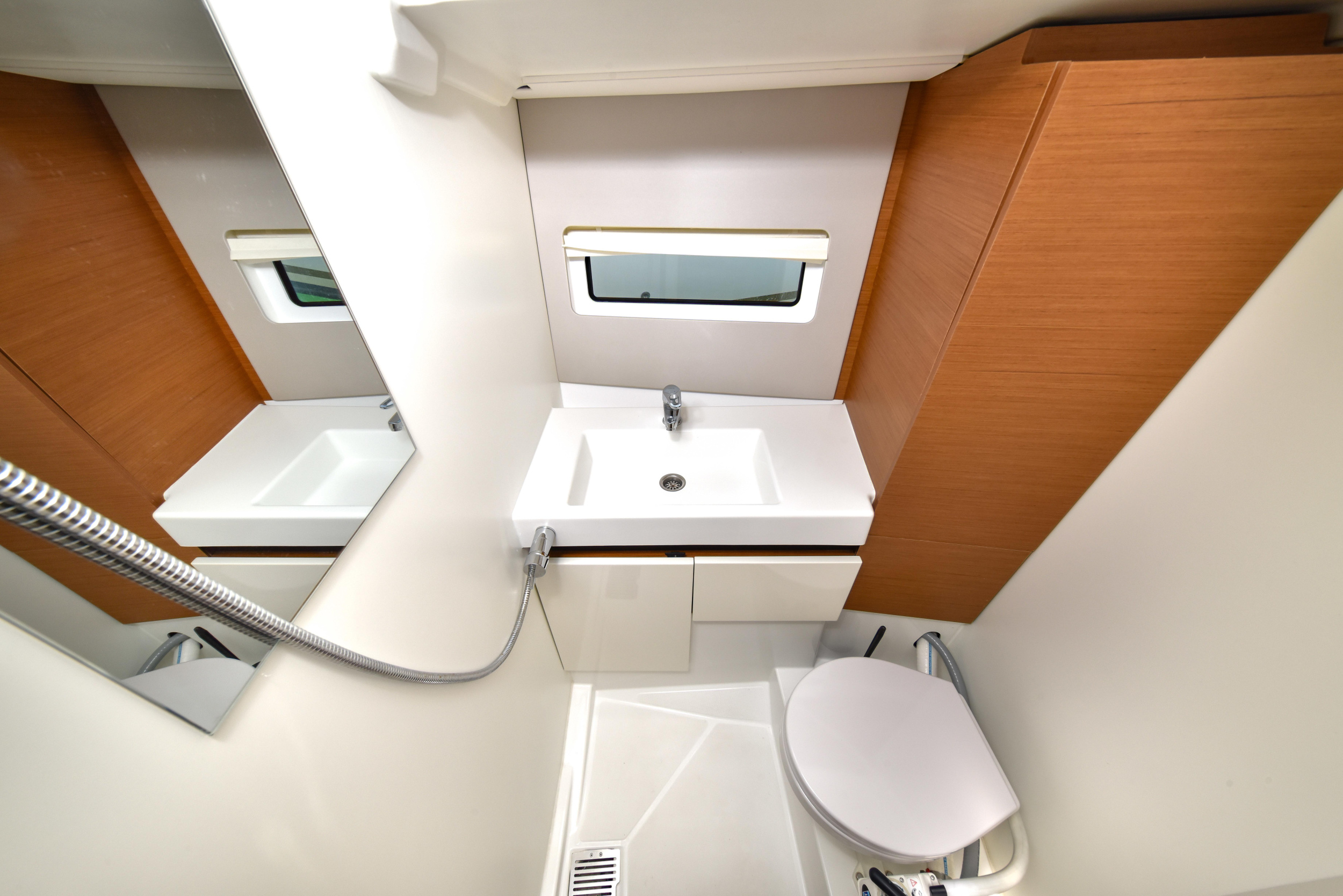 Sun Odyssey 490 — photo 30